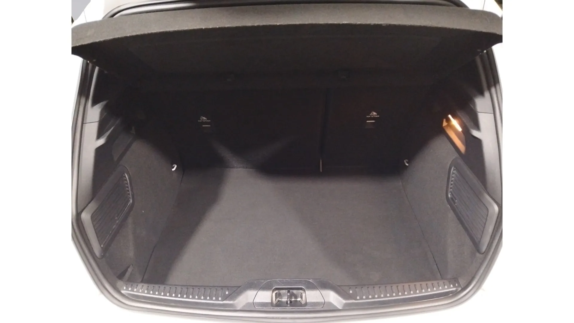 Ford Focus 1.5 EcoBoost Active - foto 16