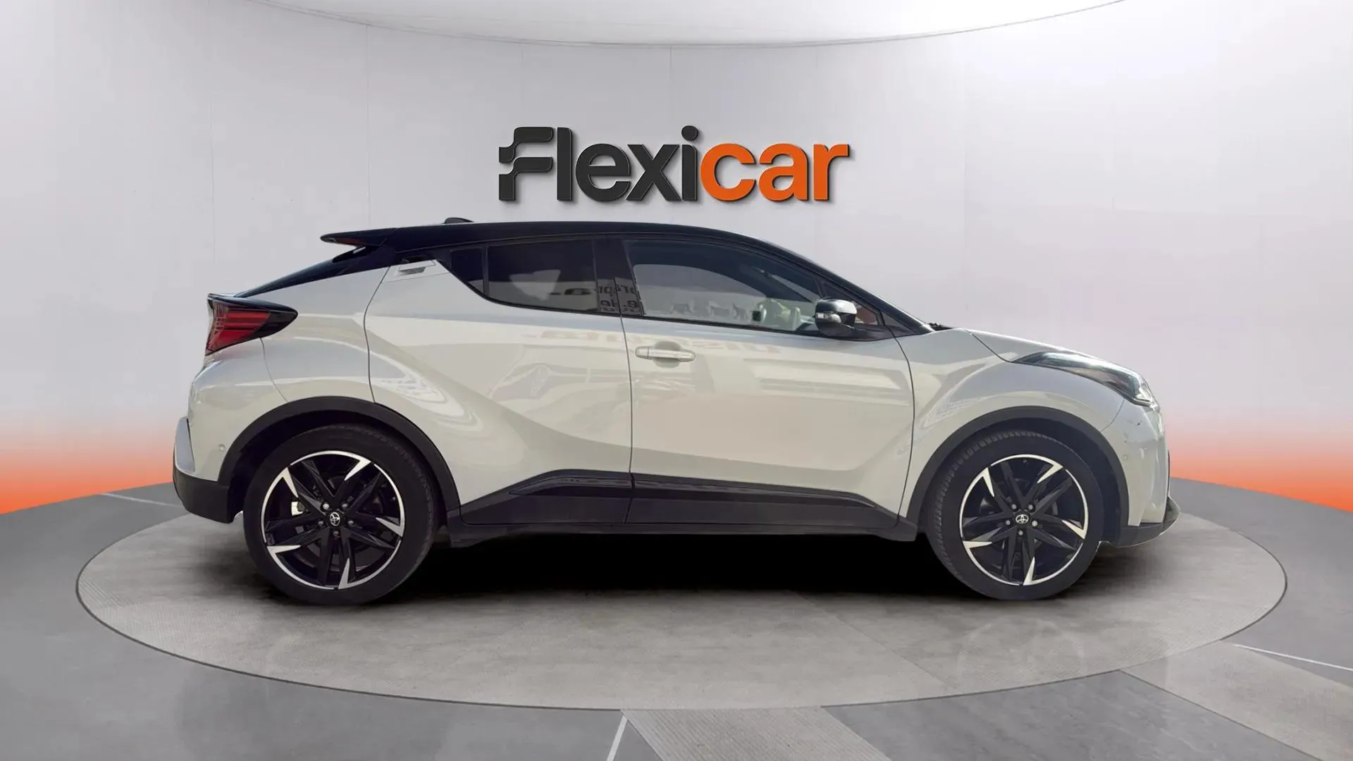 Toyota C-HR 2.0 180H GR Sport - foto 6