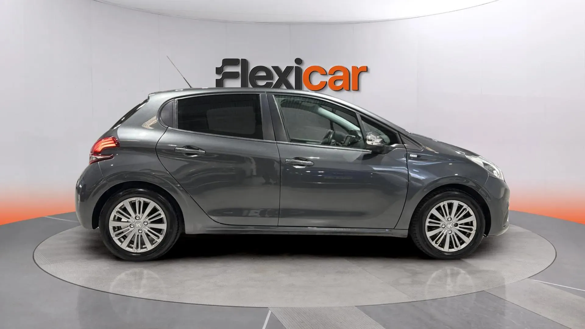 Peugeot 208 Style 1.2L PureTech - foto 8