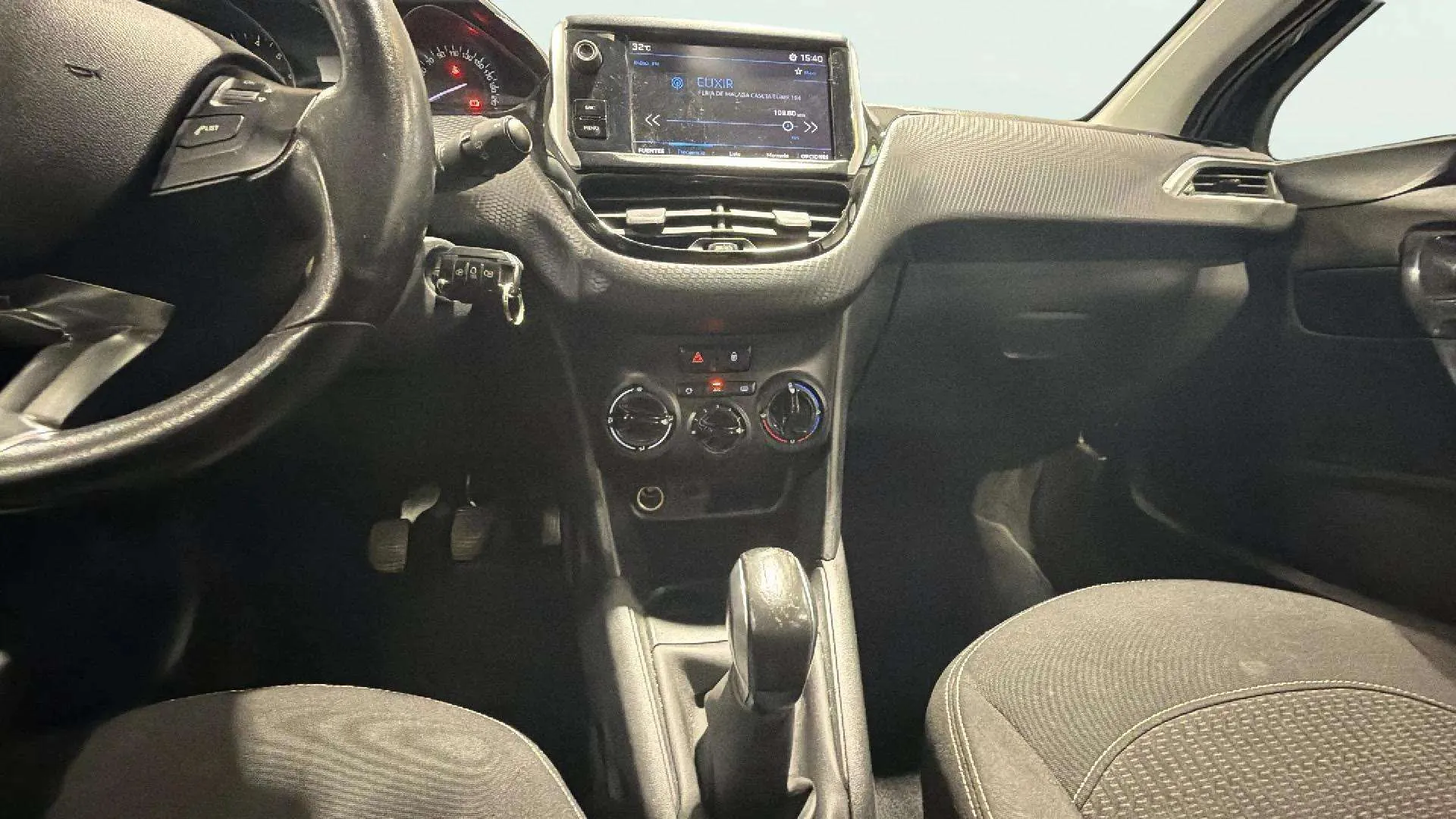 Peugeot 208 Style 1.2L PureTech - foto 12