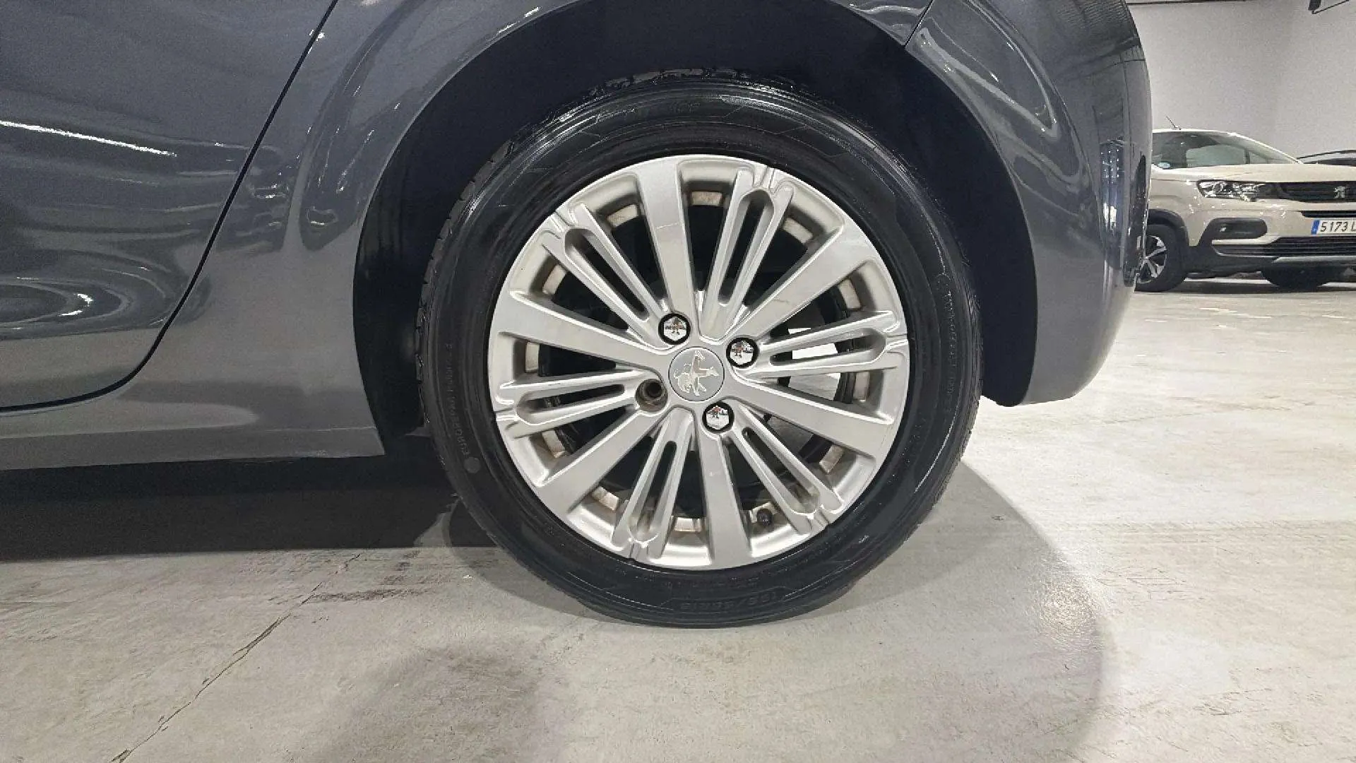 Peugeot 208 Style 1.2L PureTech - foto 19