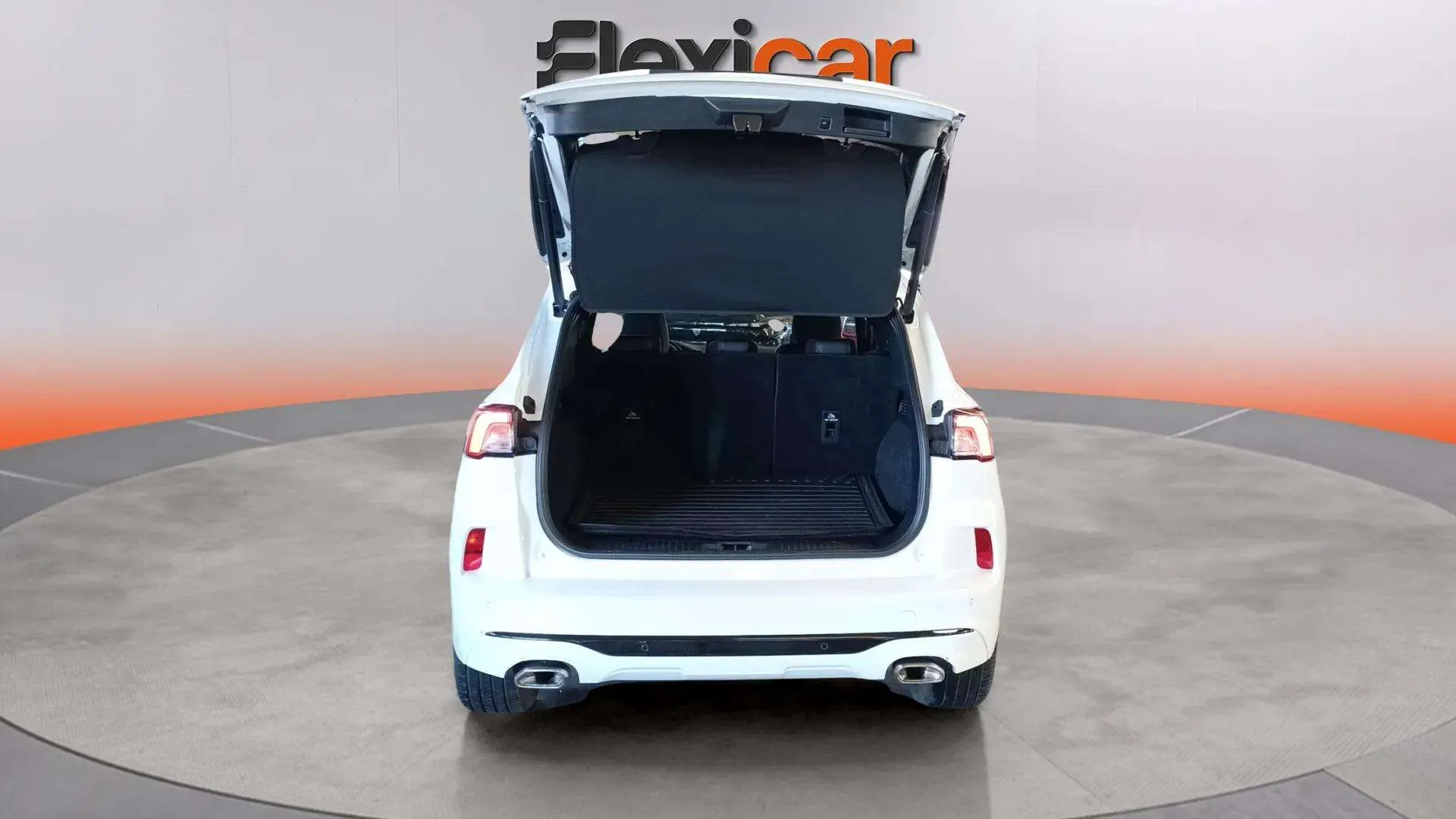 Ford Kuga ST-Line X 2.5 Duratec PHEV - foto 29