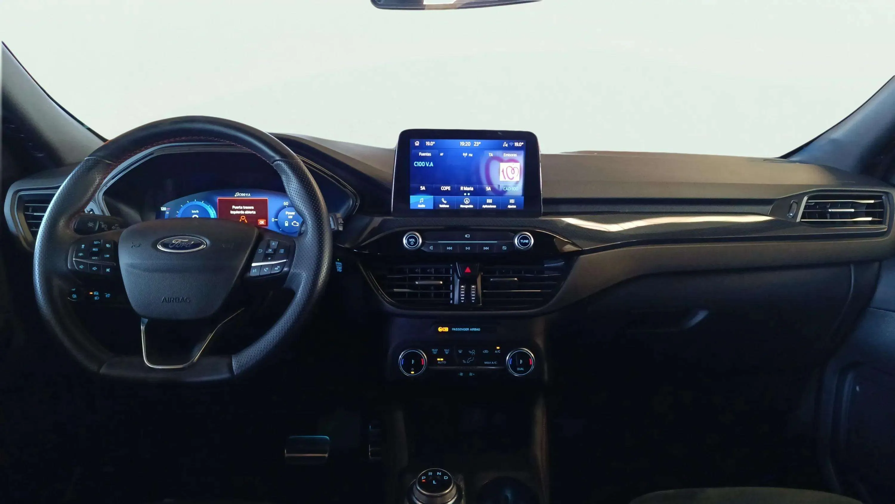 Ford Kuga ST-Line X 2.5 Duratec PHEV - foto 9