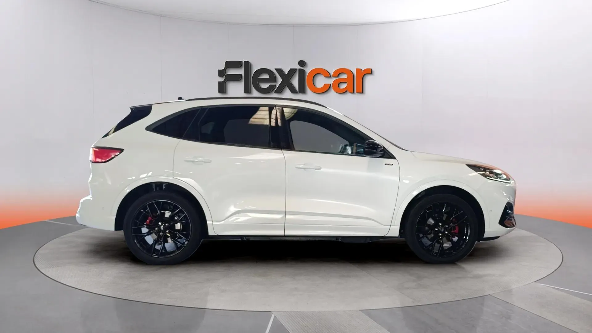 Ford Kuga ST-Line X 2.5 Duratec PHEV - foto 2
