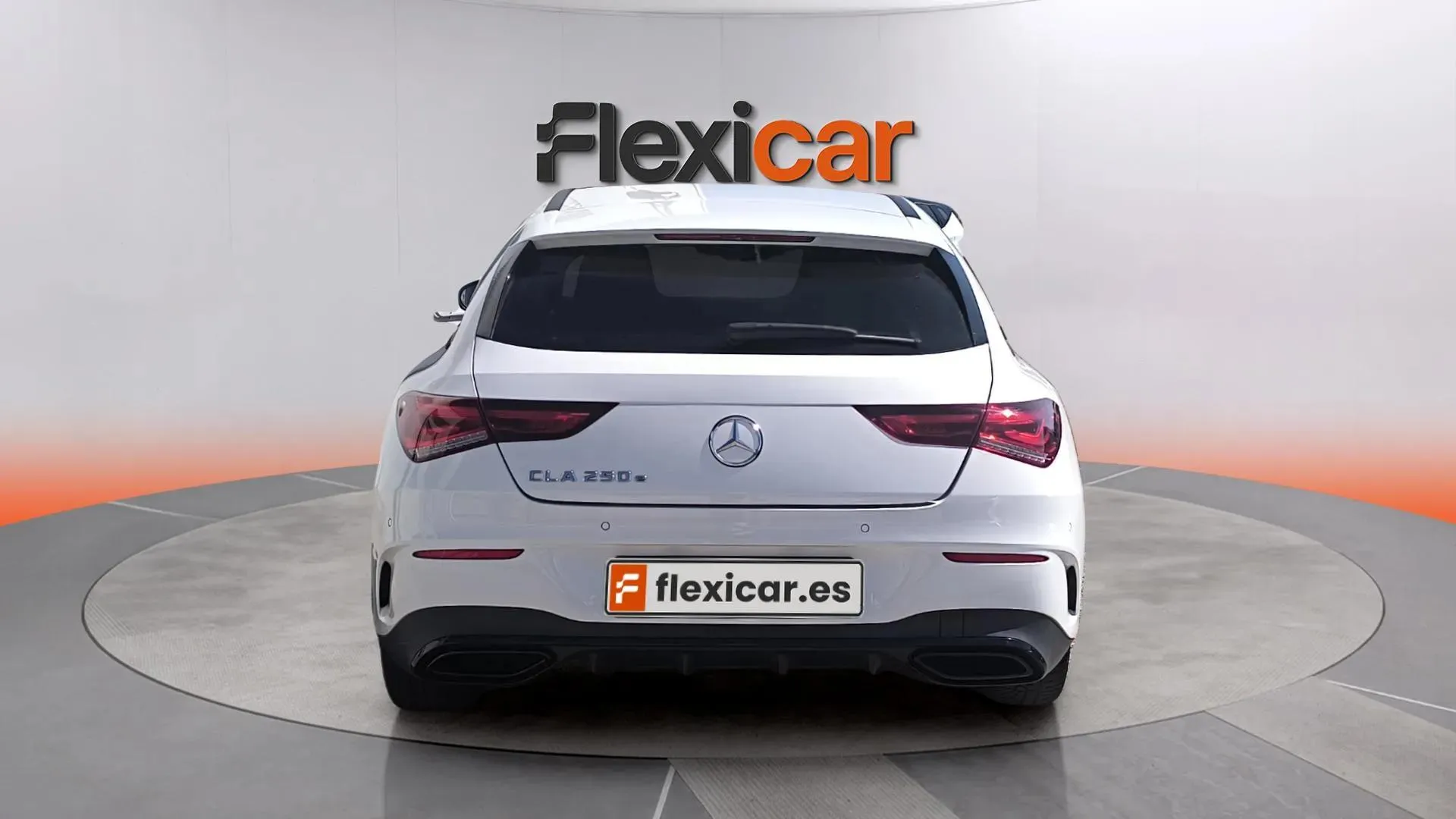Mercedes-Benz CLA 250 e Shooting Brake - foto 5