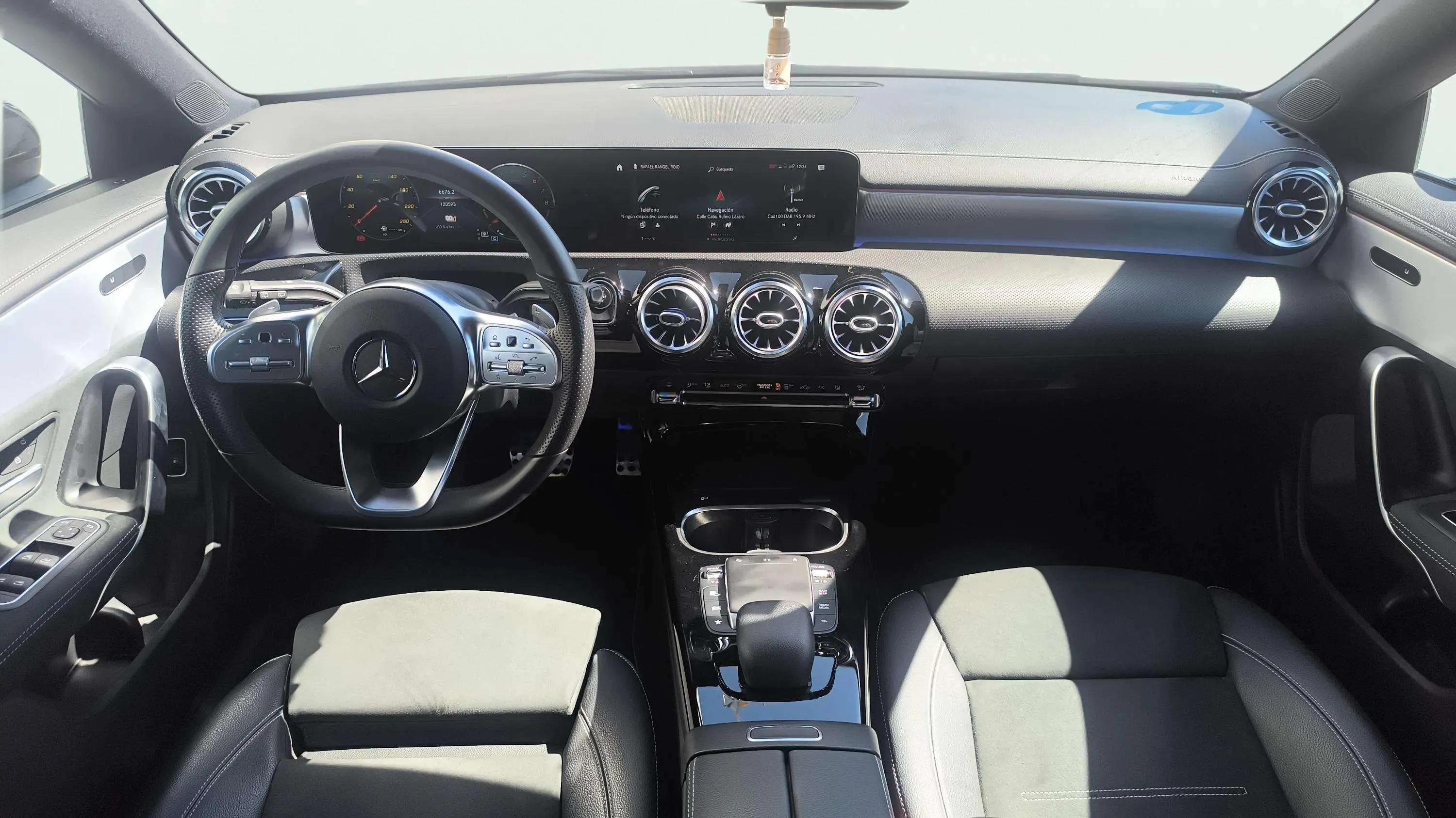 Mercedes-Benz CLA 250 e Shooting Brake - foto 9