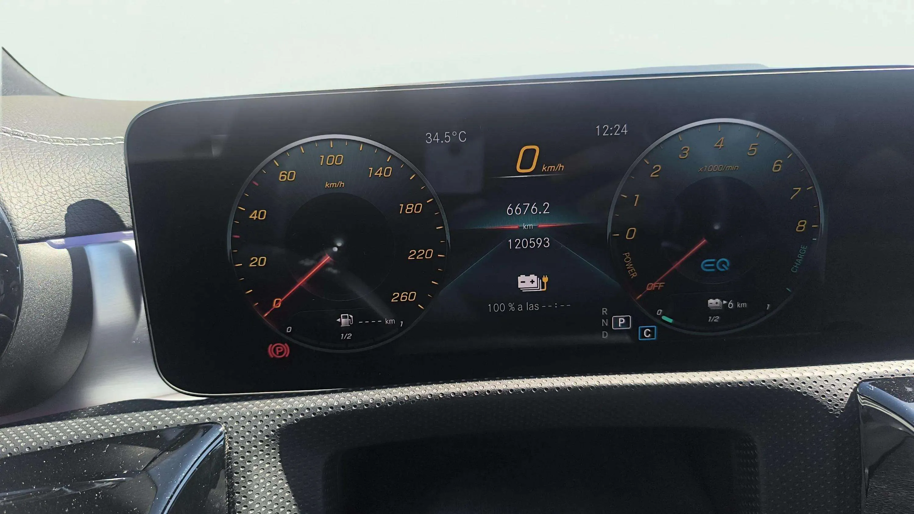 Mercedes-Benz CLA 250 e Shooting Brake - foto 11