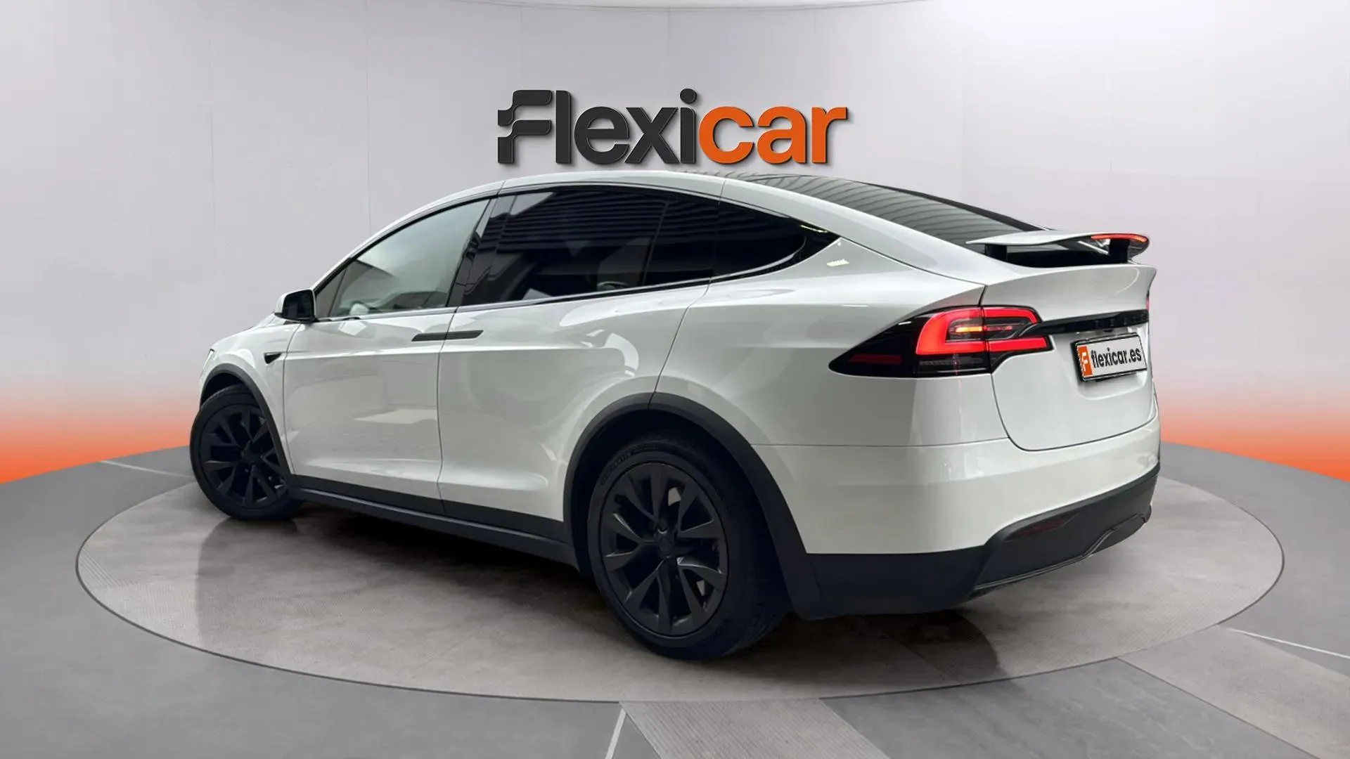 Tesla Model X Gran Autonomía 4WD - foto 5
