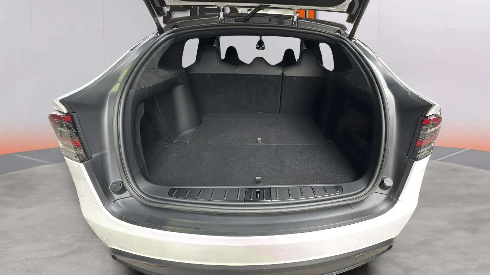 Tesla Model X Gran Autonomía 4WD - foto 9