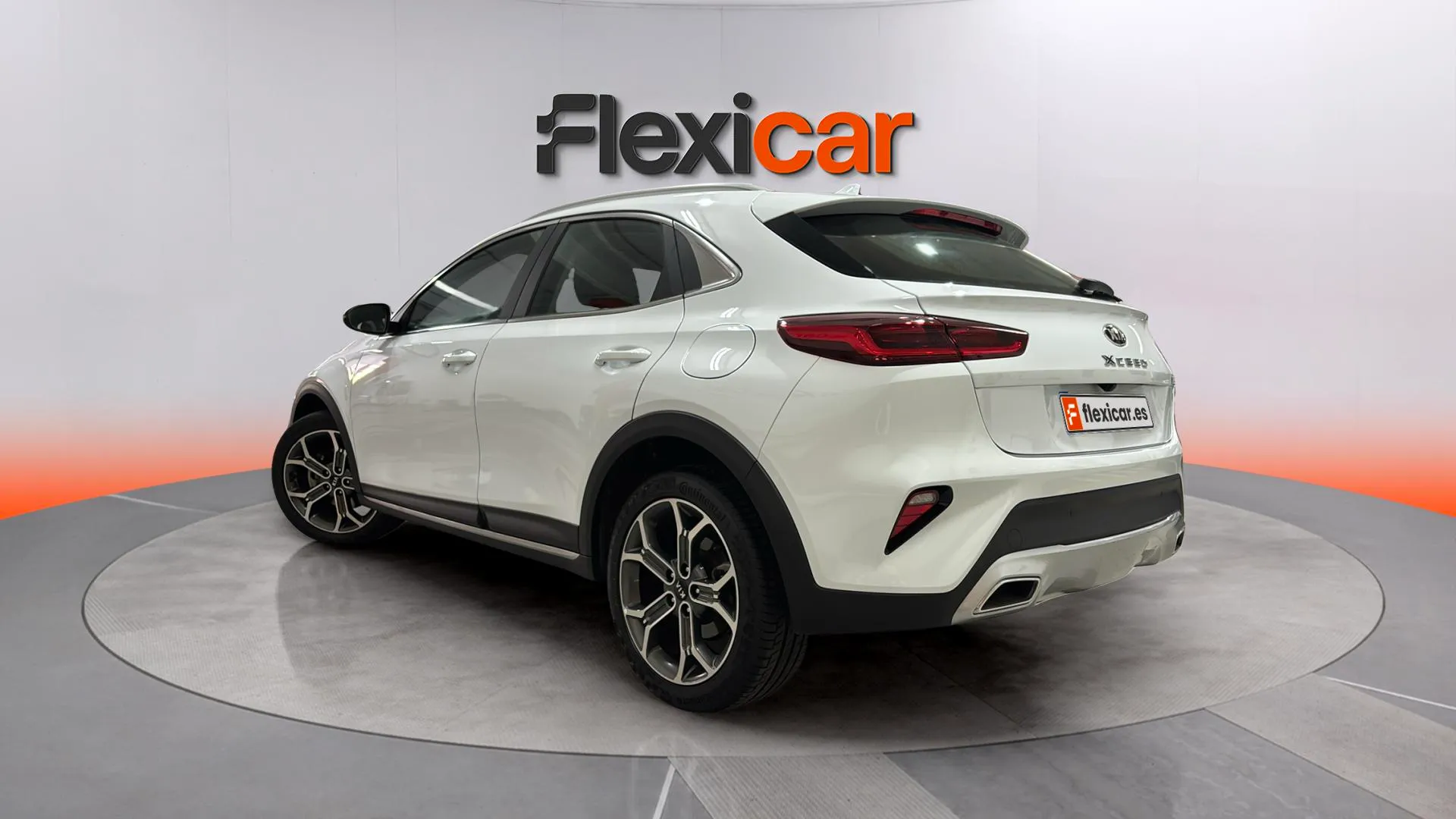 Kia XCeed 1.5 MHEV iMT Drive - foto 5