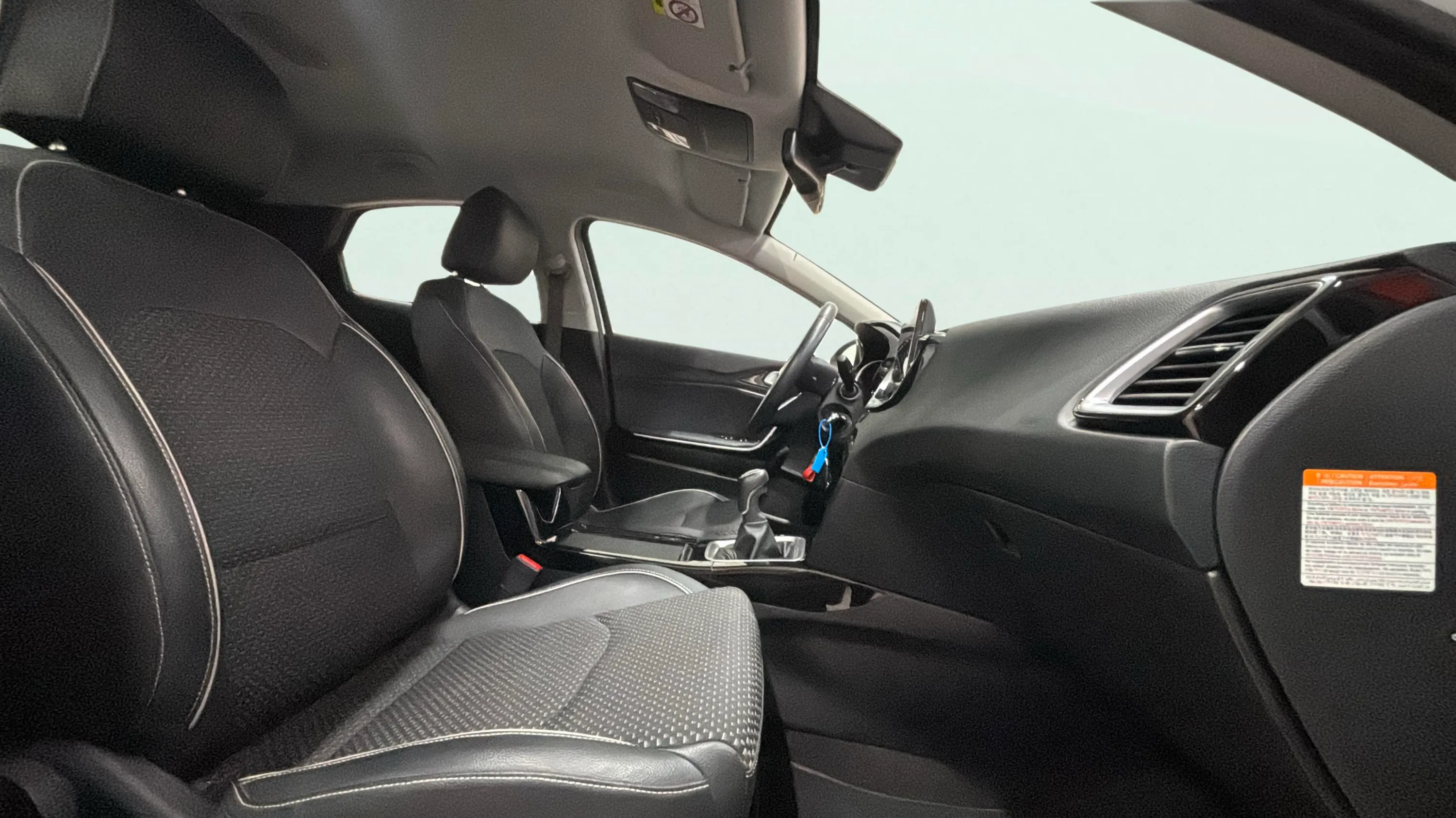Kia XCeed 1.5 MHEV iMT Drive - foto 12