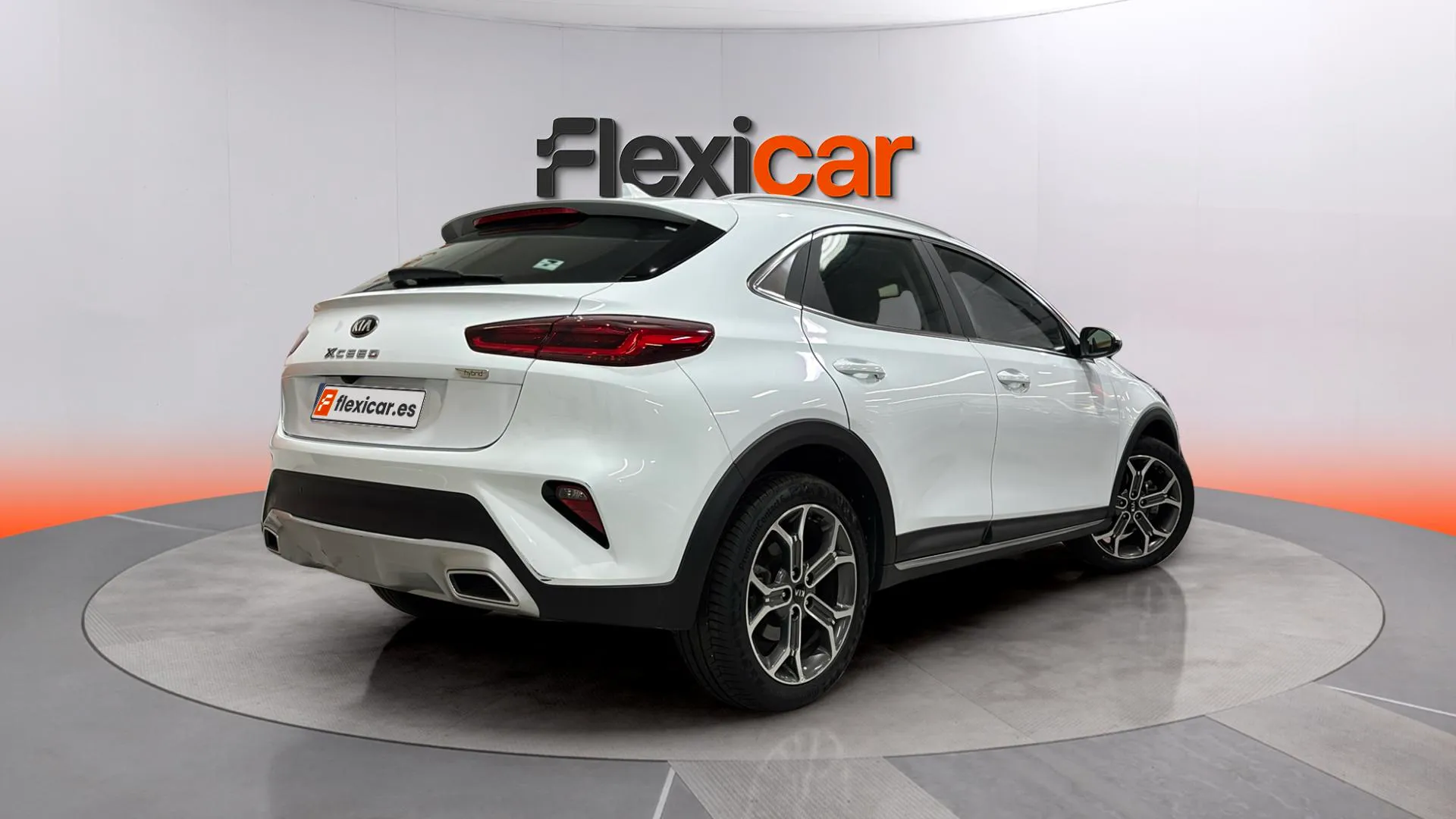 Kia XCeed 1.5 MHEV iMT Drive - foto 7