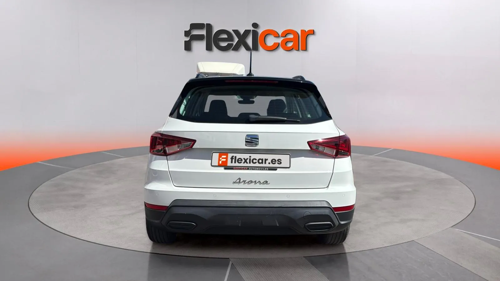 SEAT Arona 1.0 TSI Reference - foto 3