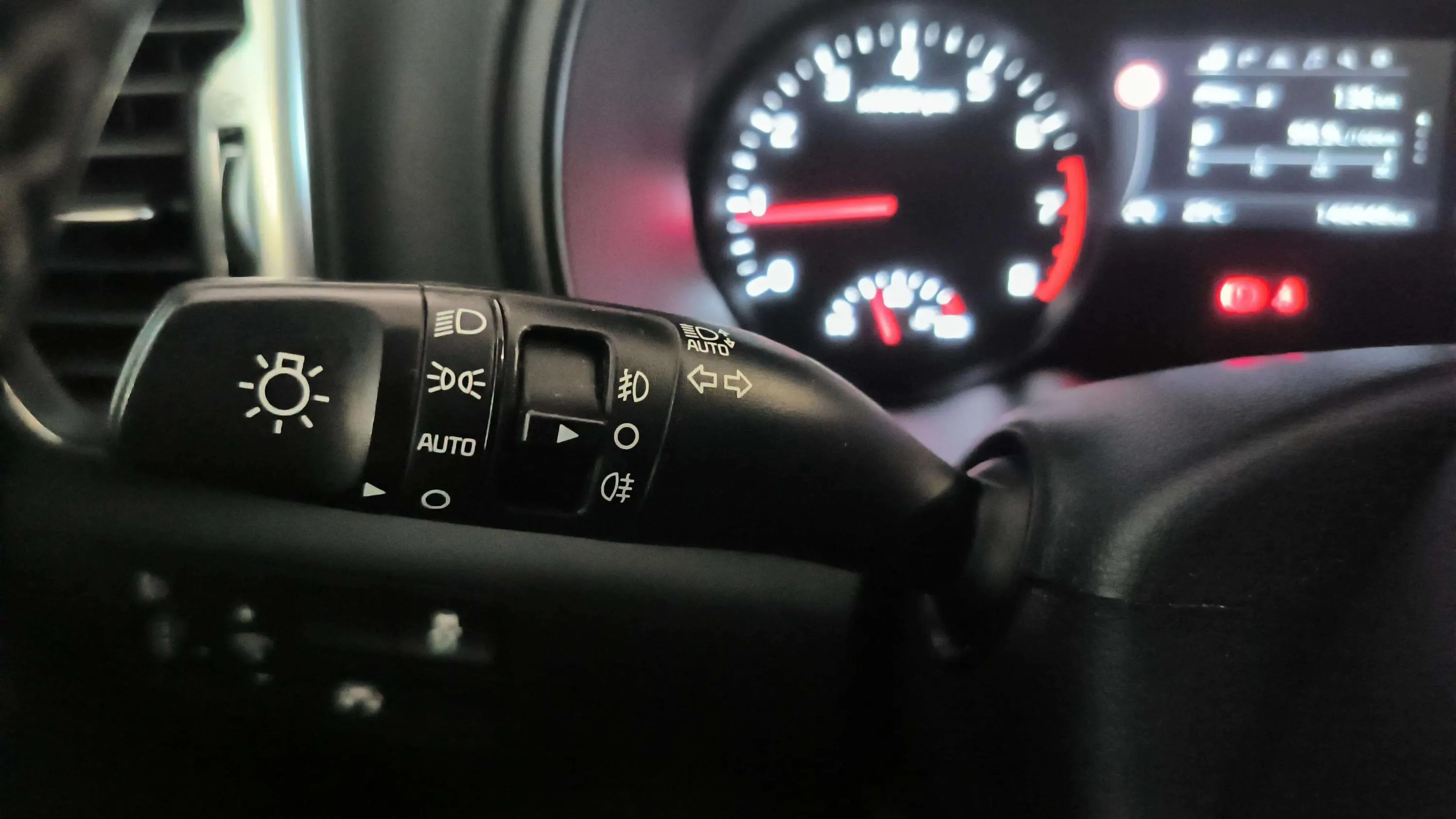 Kia Sportage Tech - foto 16