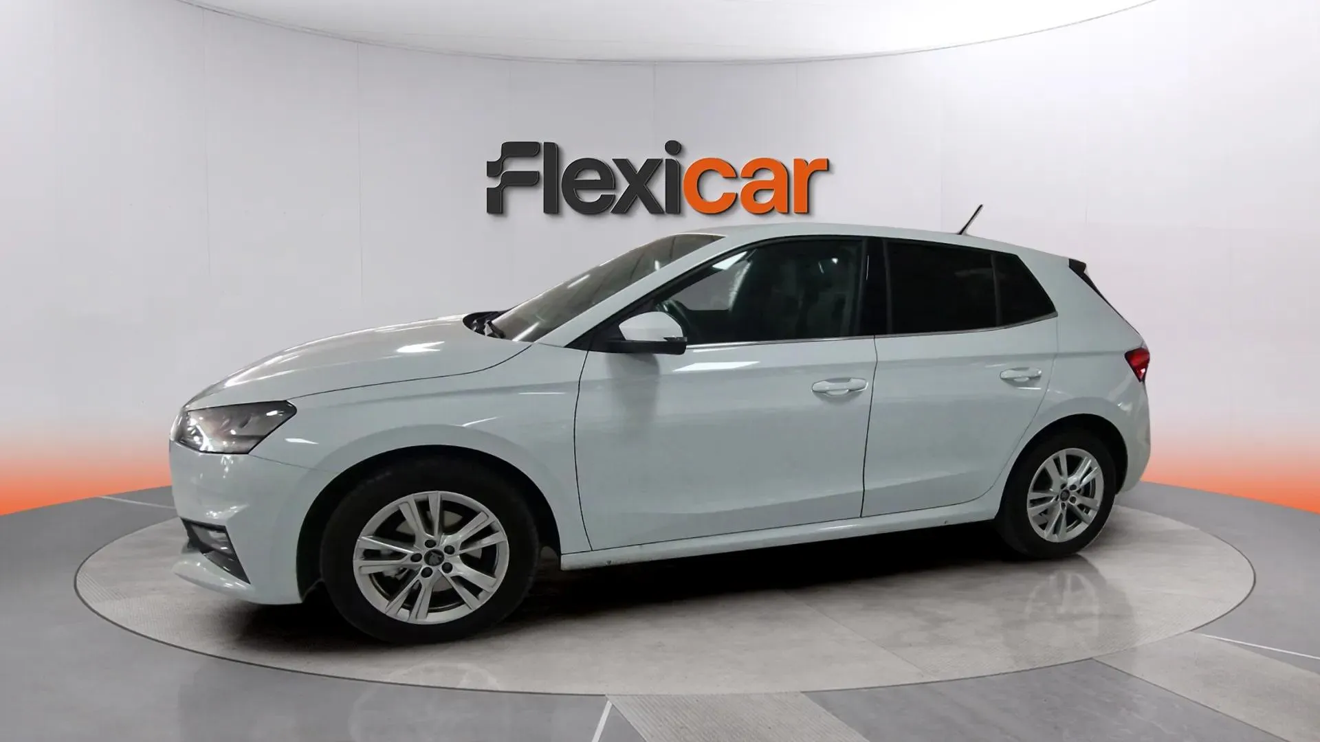 Škoda Fabia 1.0 TSI Monte Carlo - foto 7
