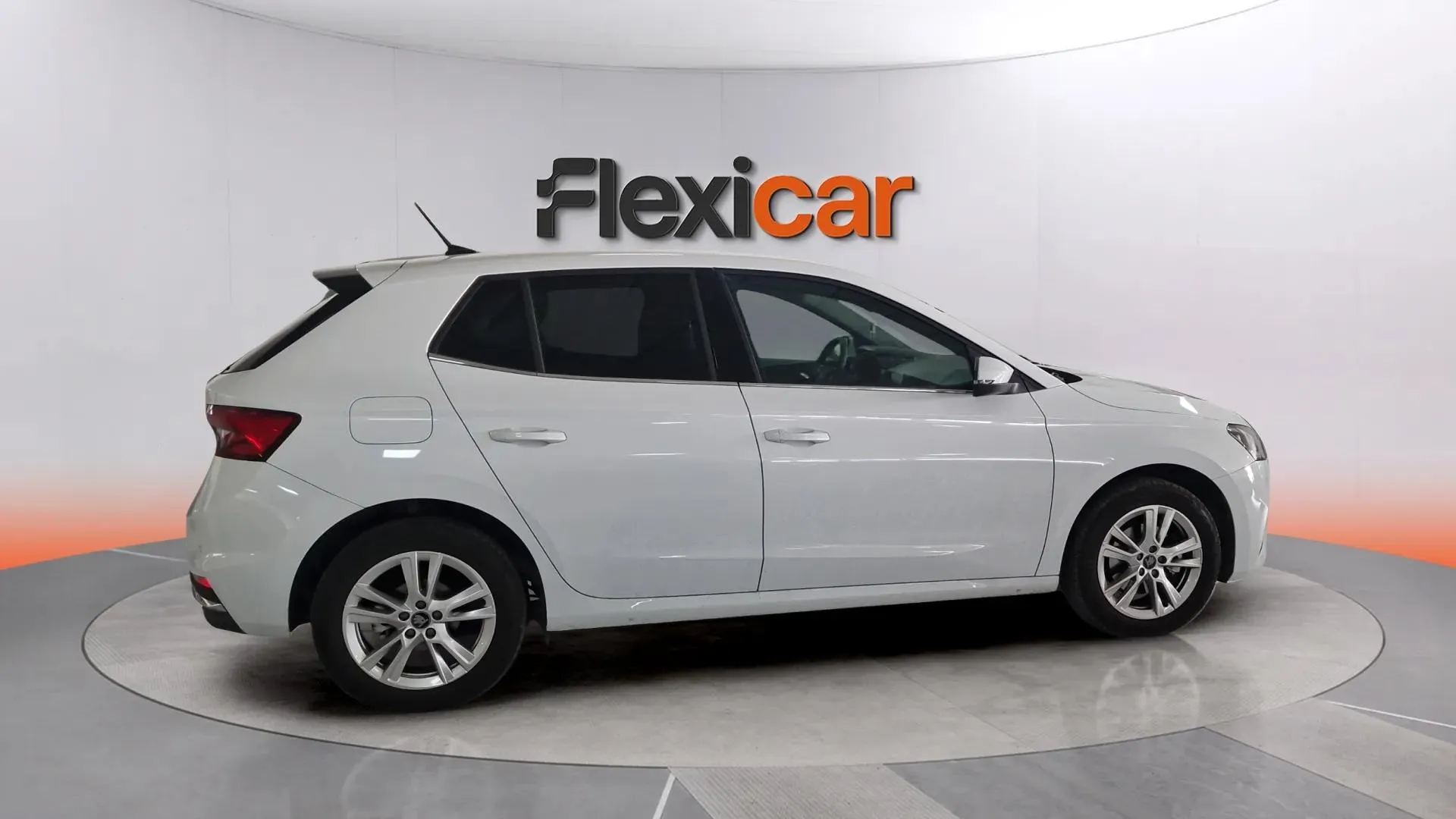 Škoda Fabia 1.0 TSI Monte Carlo - foto 4