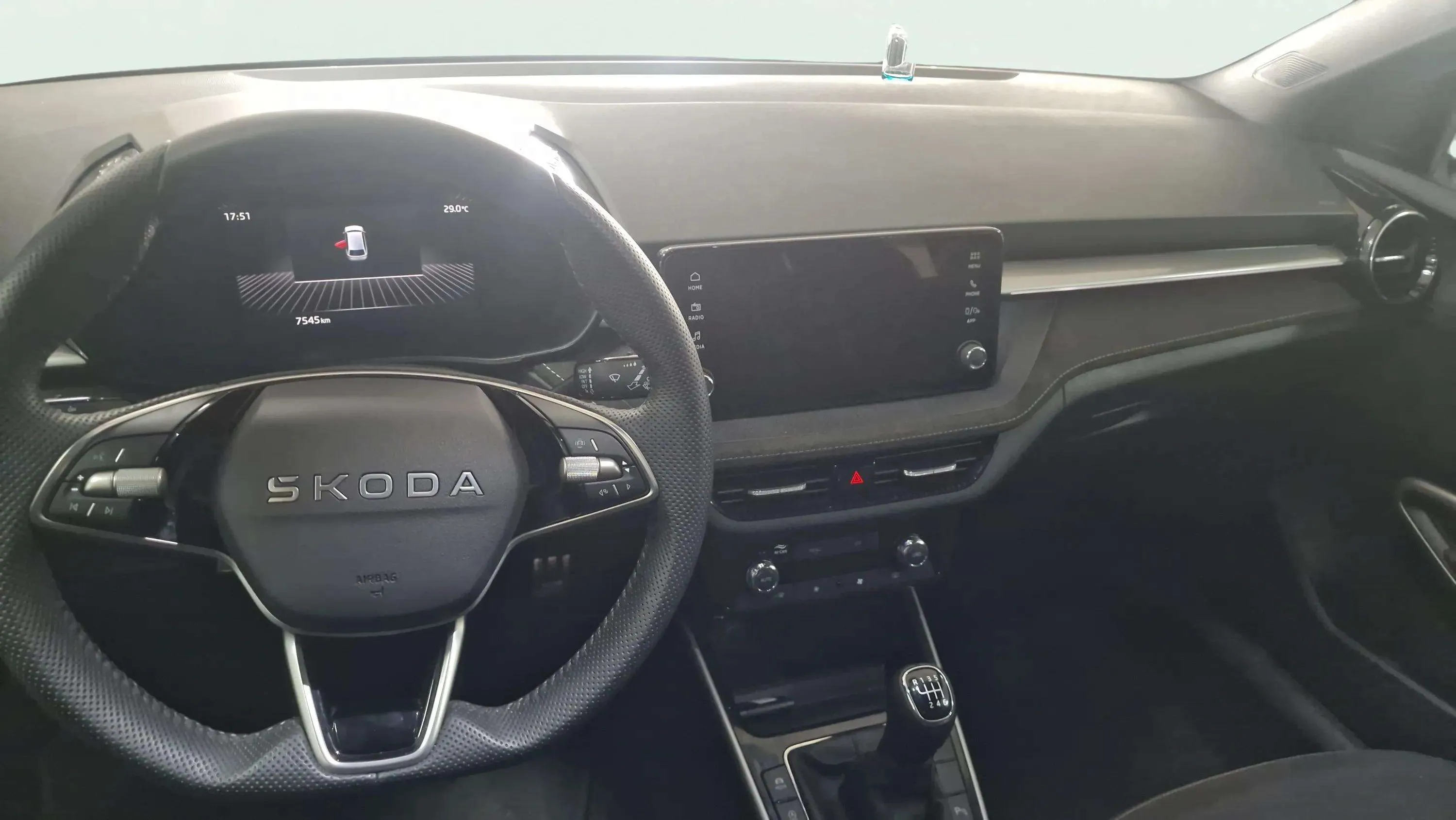 Škoda Fabia 1.0 TSI Monte Carlo - foto 12