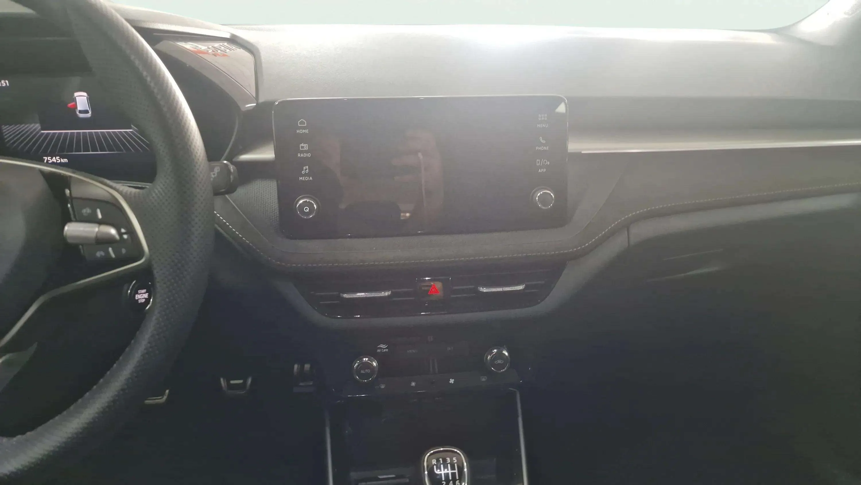 Škoda Fabia 1.0 TSI Monte Carlo - foto 13