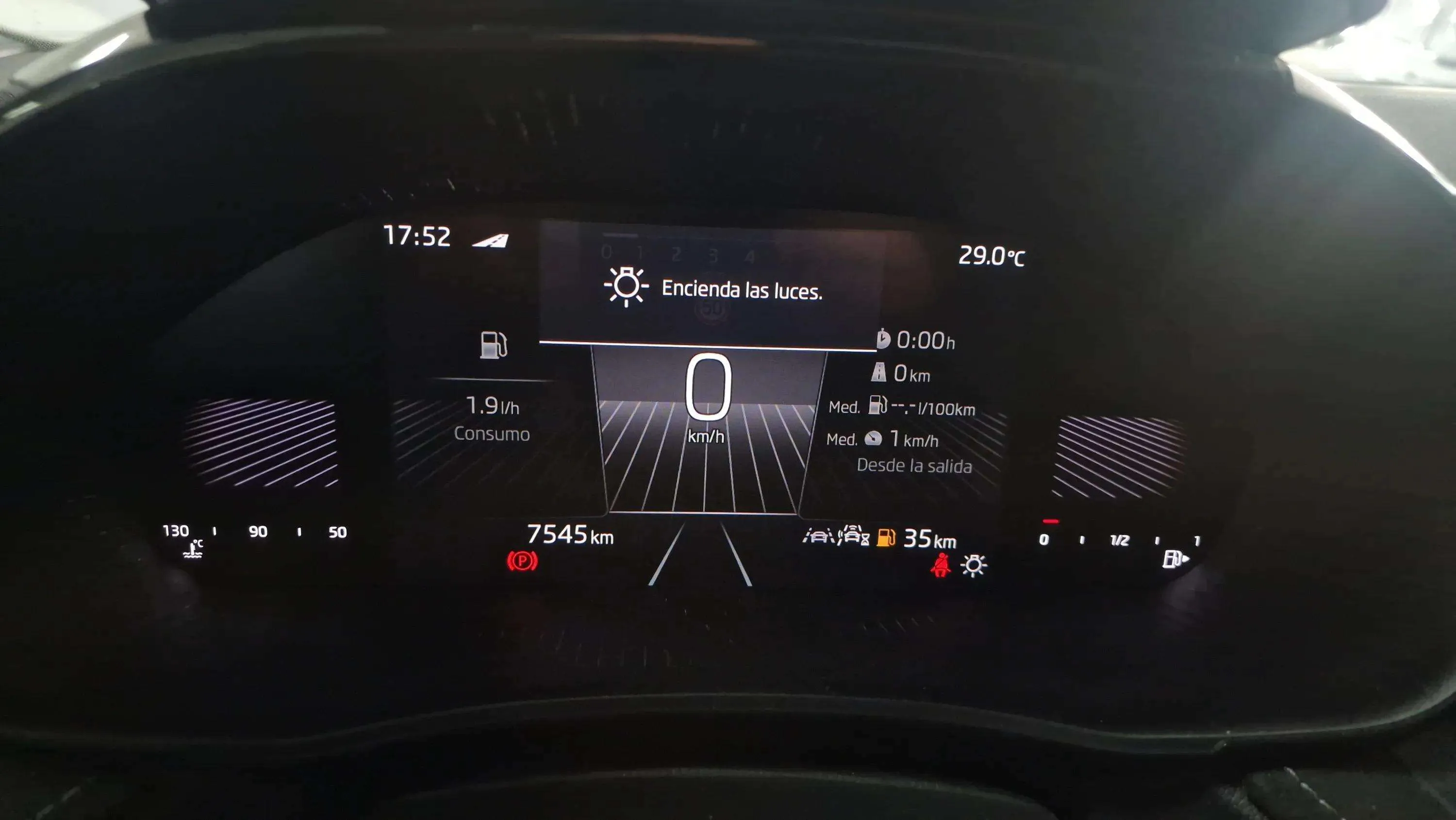 Škoda Fabia 1.0 TSI Monte Carlo - foto 9