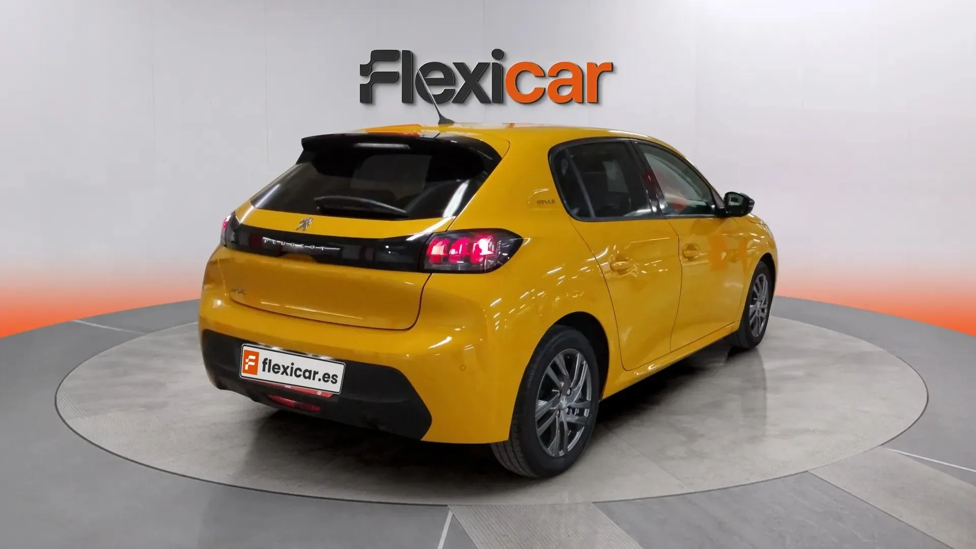 Peugeot 208 PureTech Active - foto 3