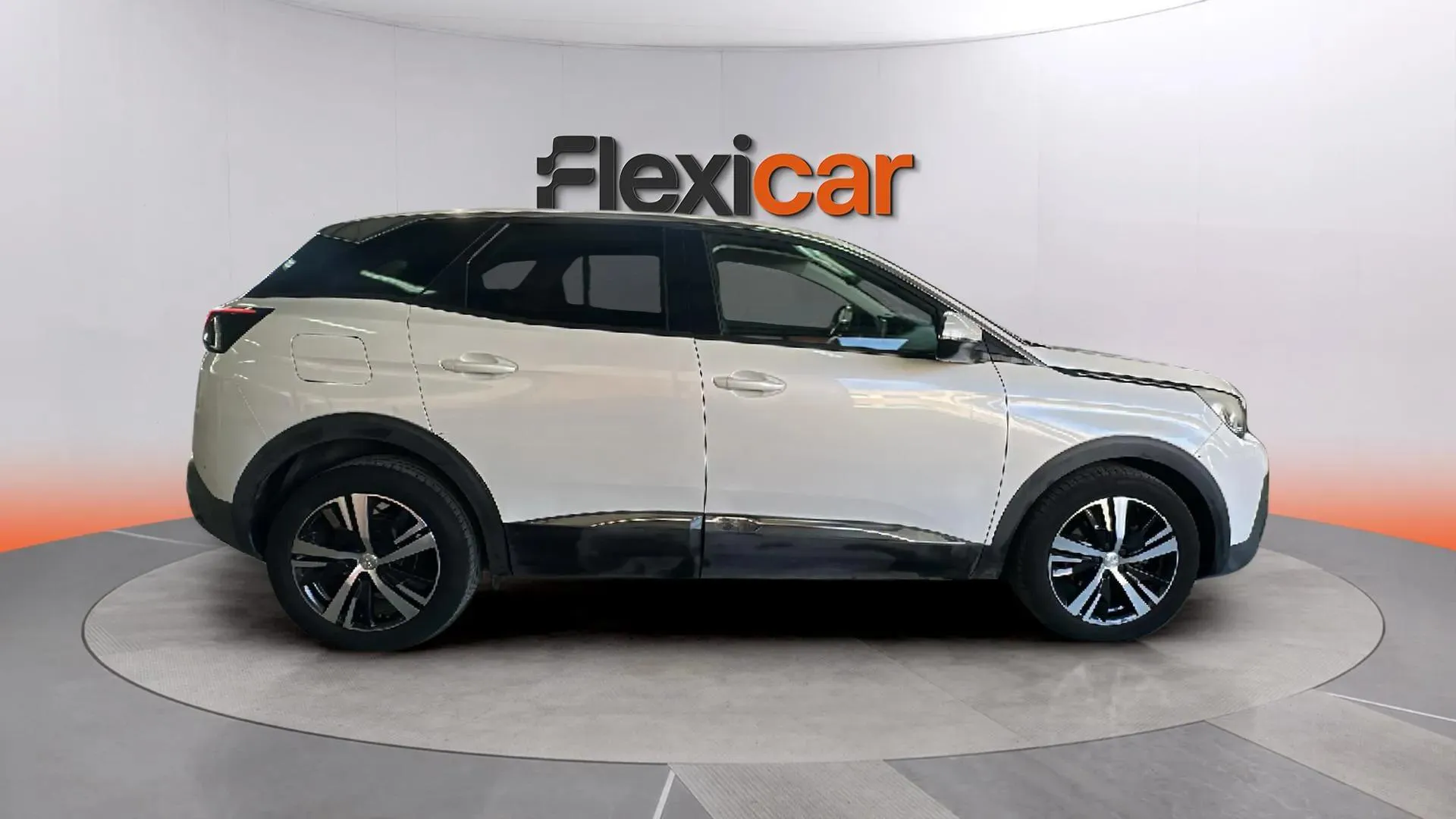 Peugeot 3008 1.2 PureTech Allure - foto 8