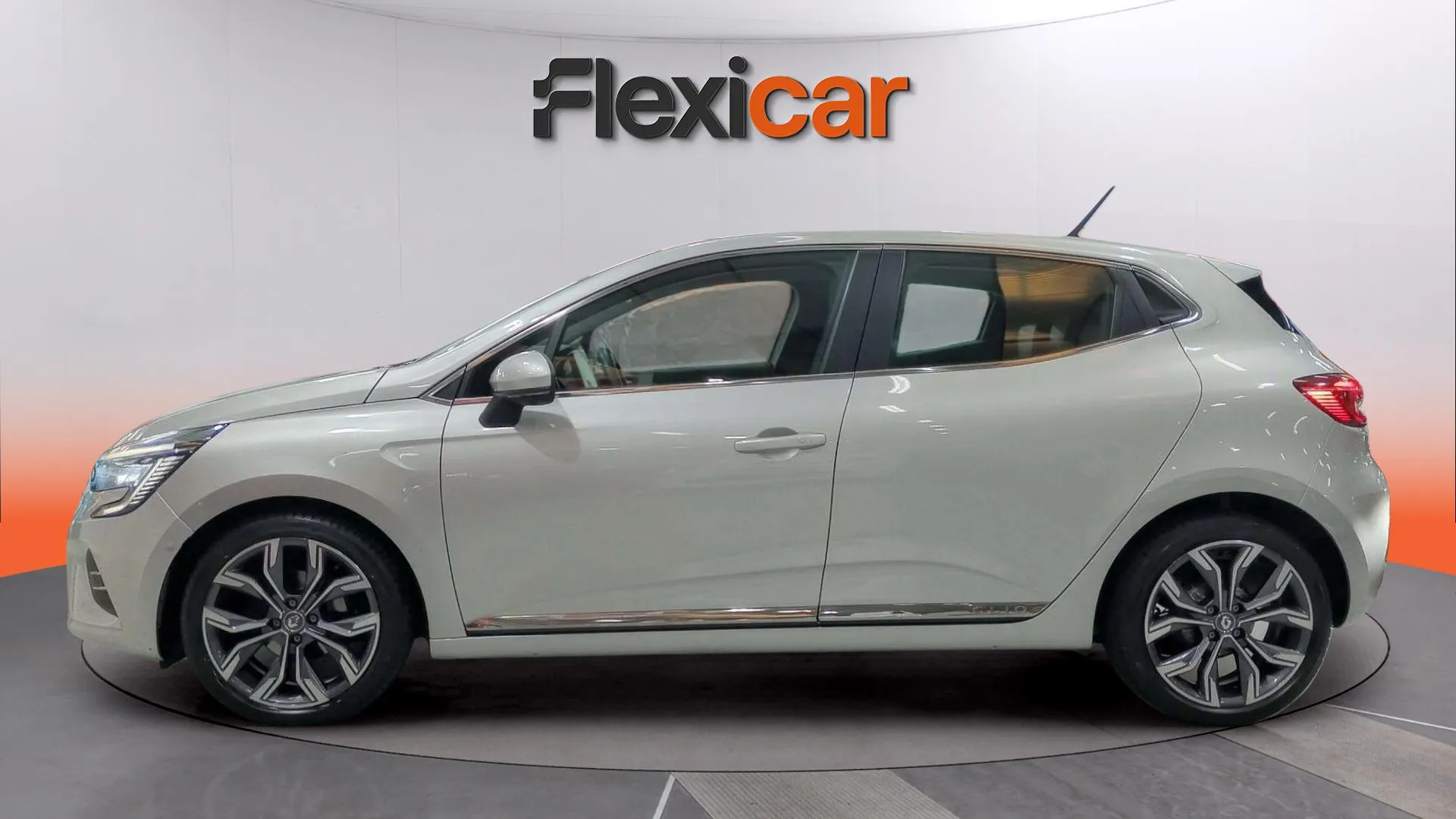 Renault Clio Intens TCe - foto 3
