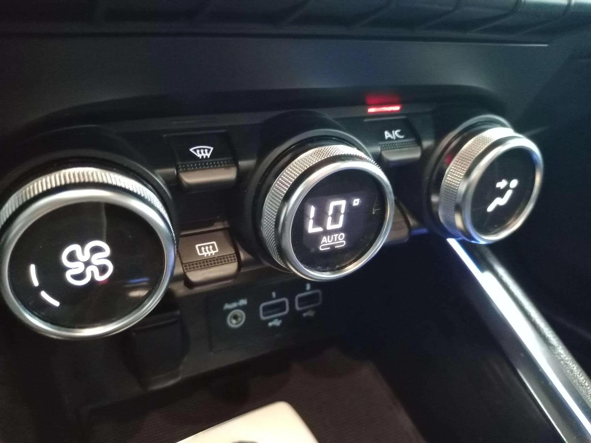 Renault Clio Intens TCe - foto 19