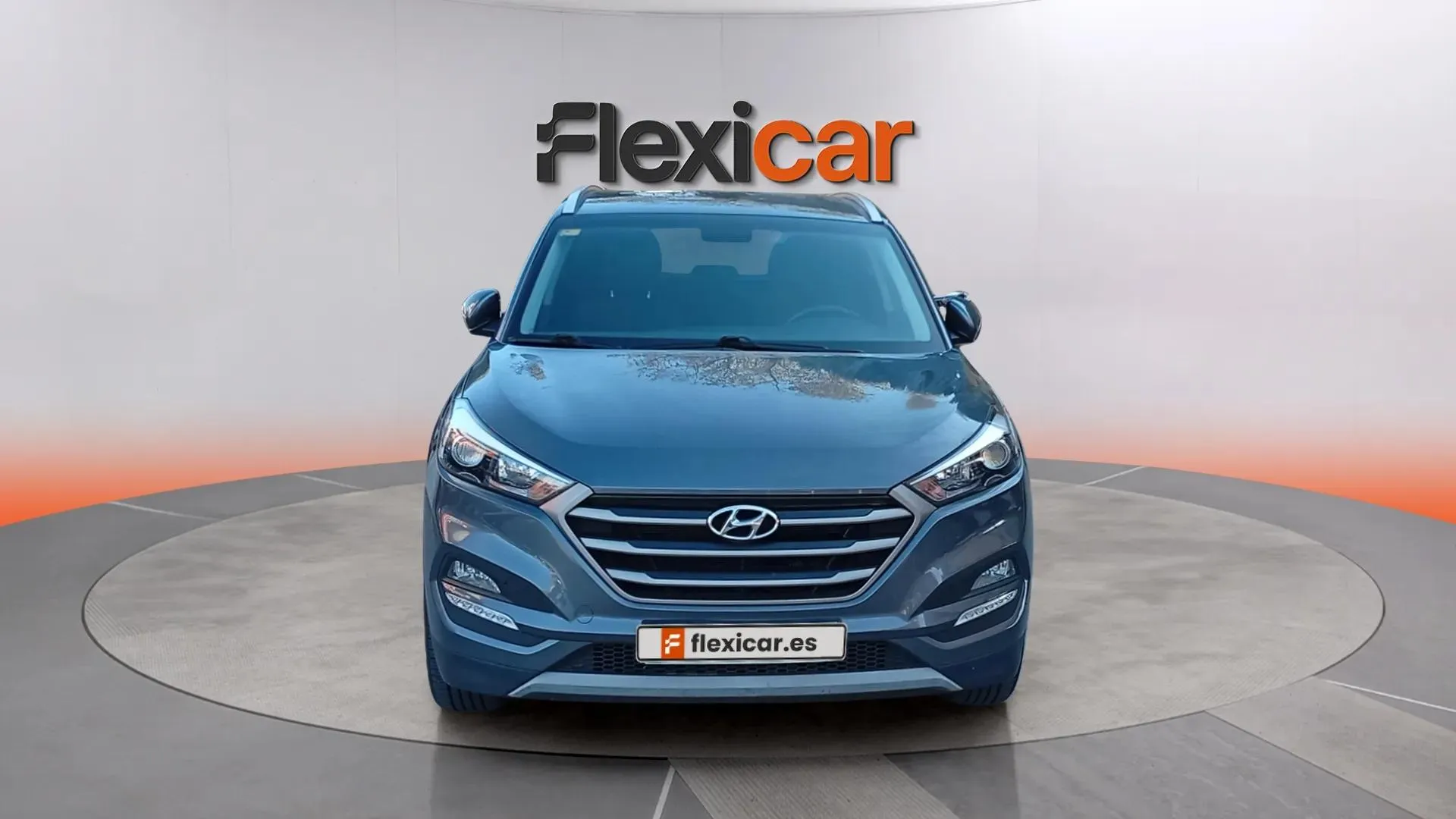 Hyundai Tucson 1.6 GDi BlueDrive 25 Aniversario 4x2 - foto 2