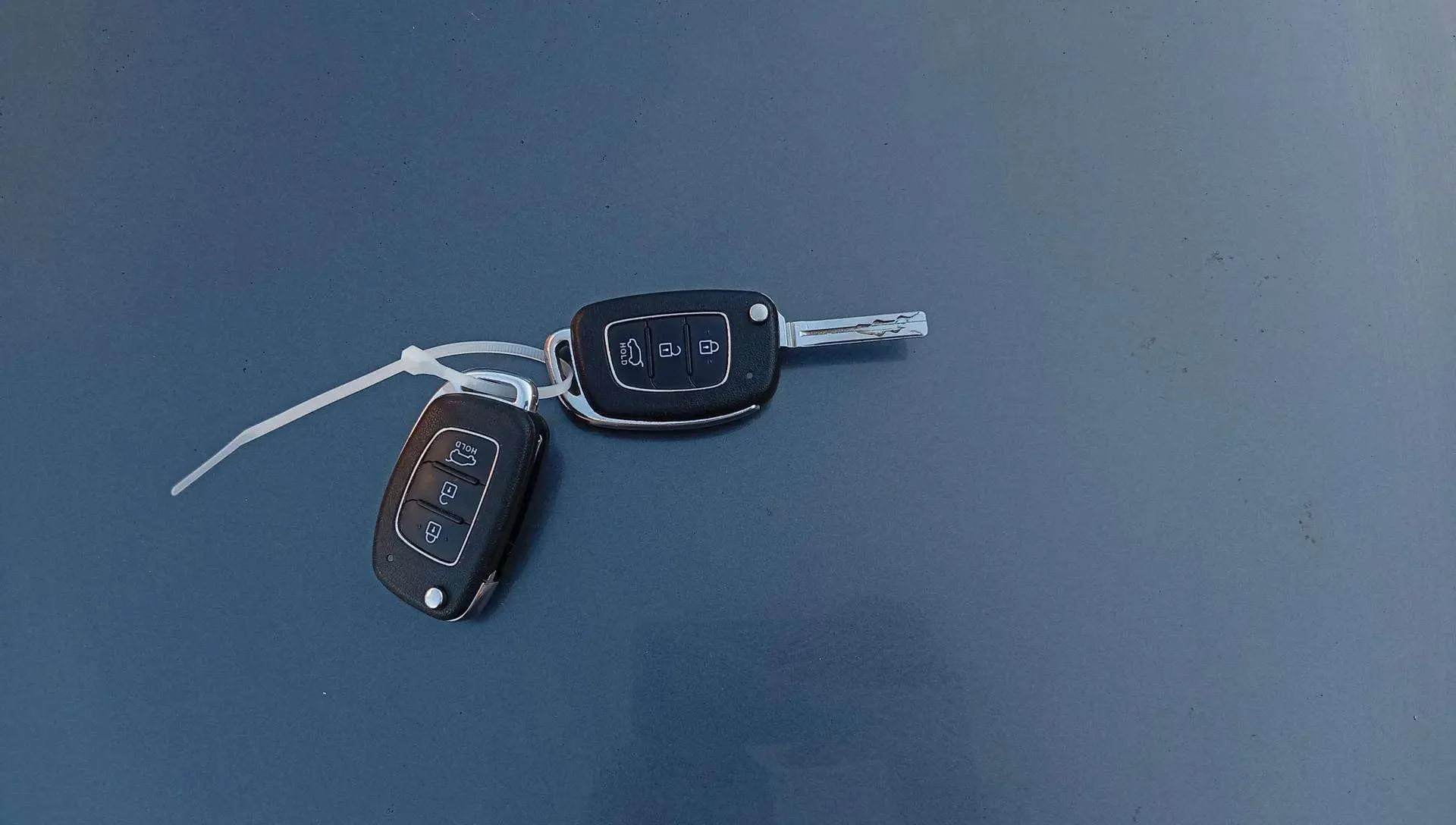 Hyundai Tucson 1.6 GDi BlueDrive 25 Aniversario 4x2 - foto 26