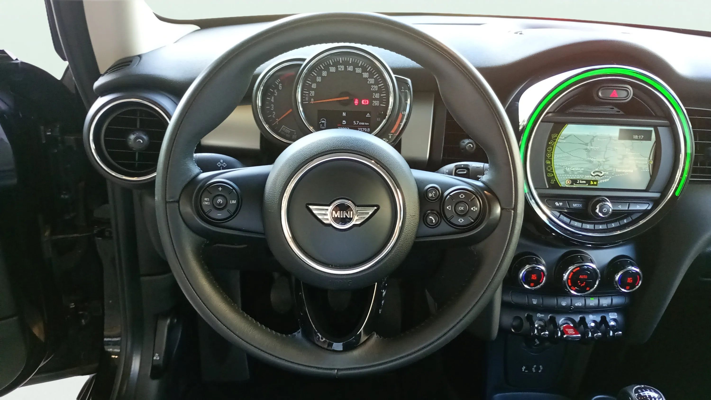 MINI Cooper - foto 12