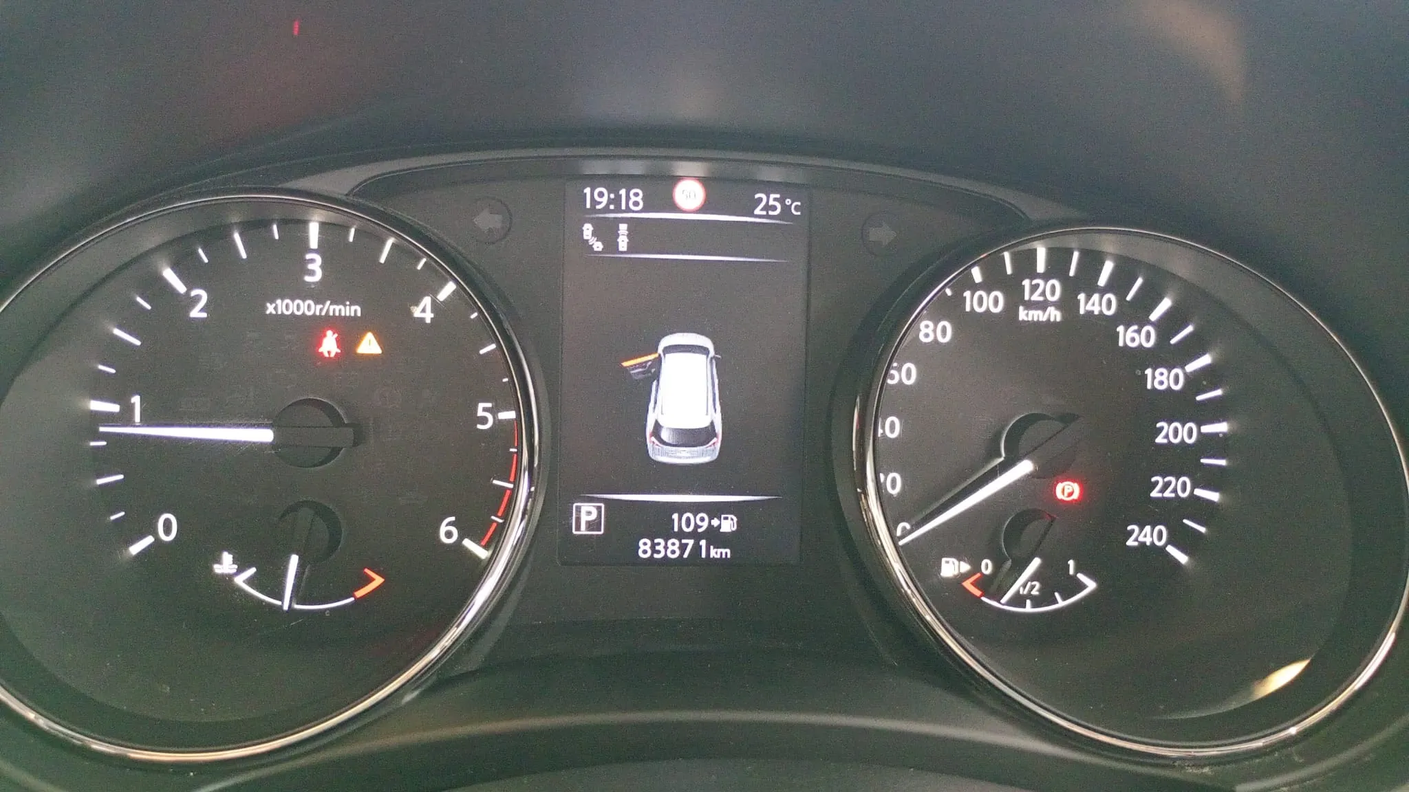 Nissan X-Trail dCi E6D CVT Tekna - foto 13