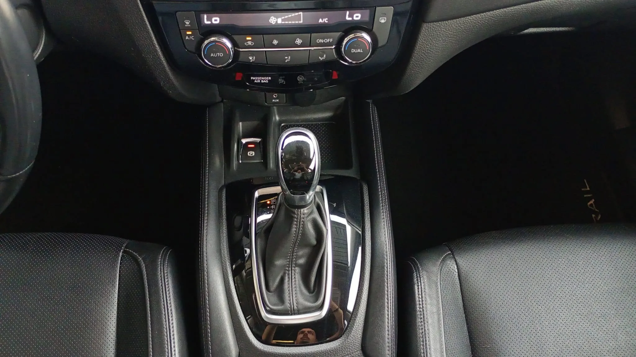 Nissan X-Trail dCi E6D CVT Tekna - foto 17