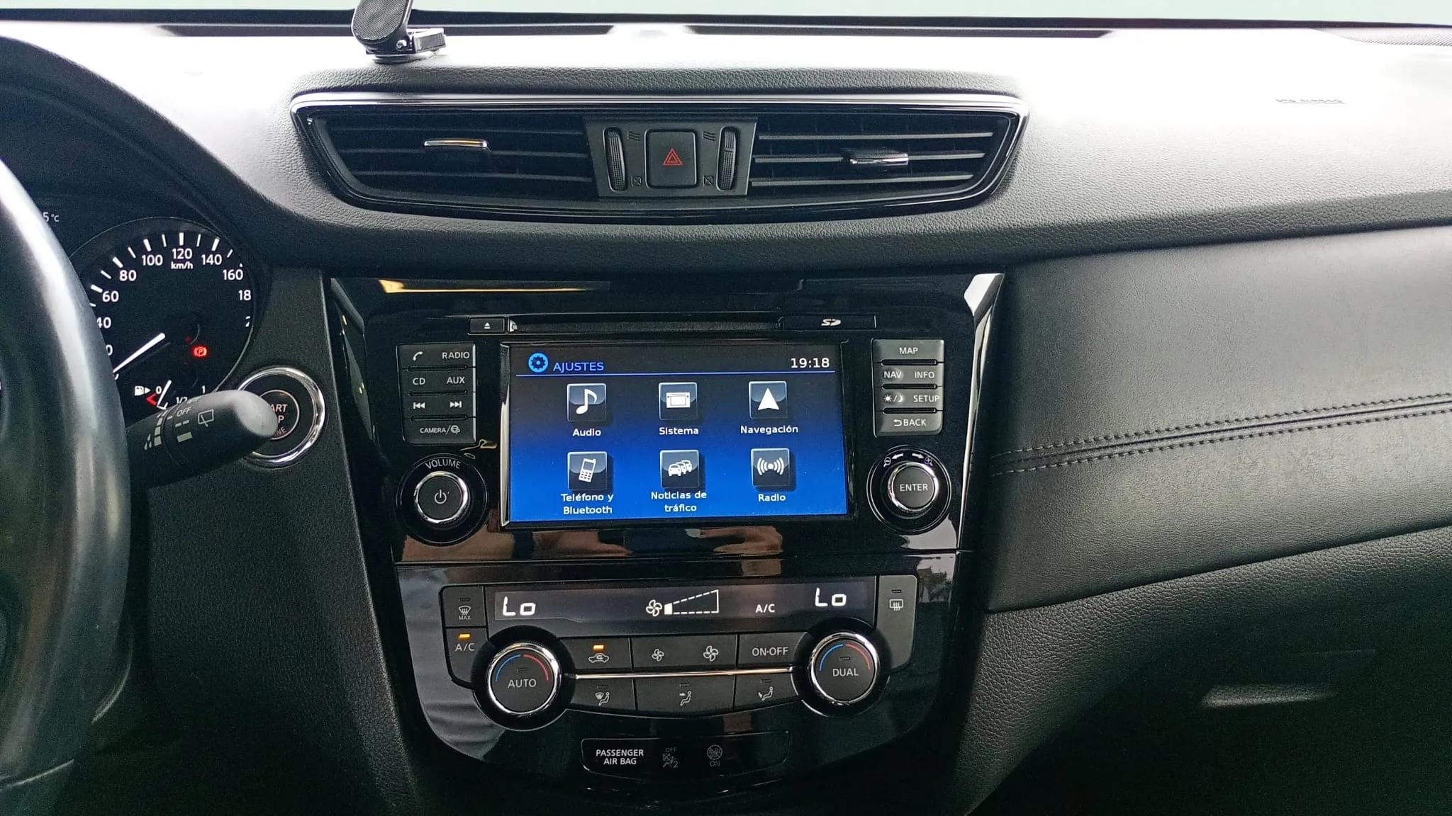 Nissan X-Trail dCi E6D CVT Tekna - foto 14