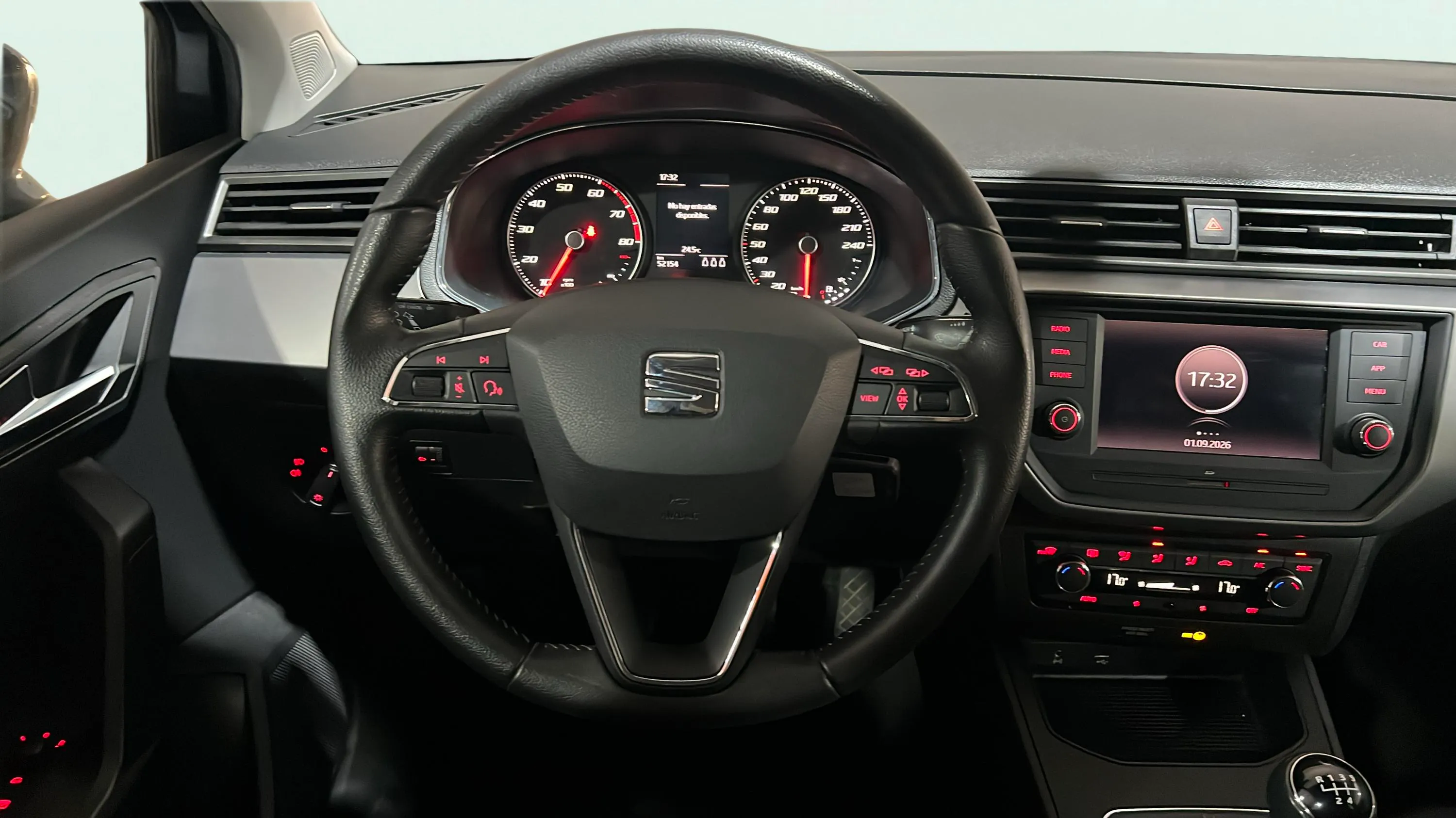 SEAT Ibiza 1.0 MPI Reference Plus - foto 12