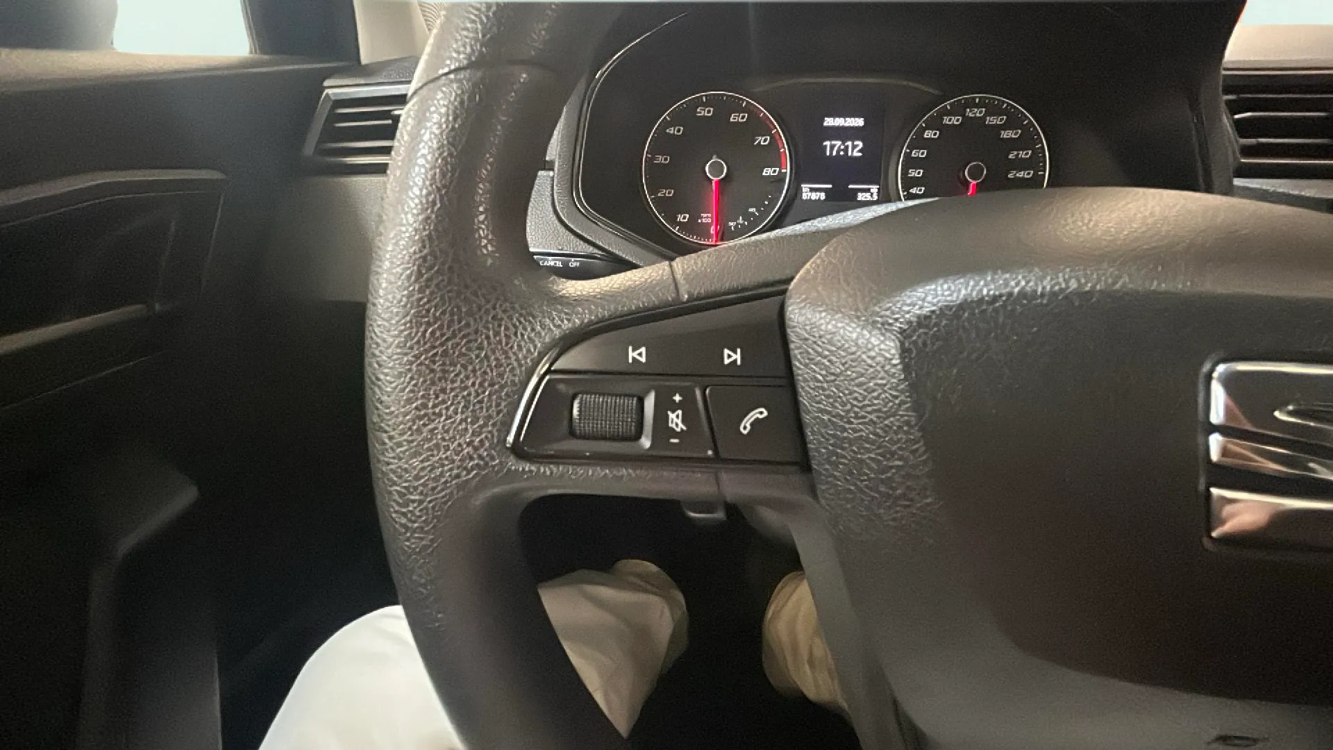 SEAT Ibiza 1.0 MPI Reference Plus - foto 16