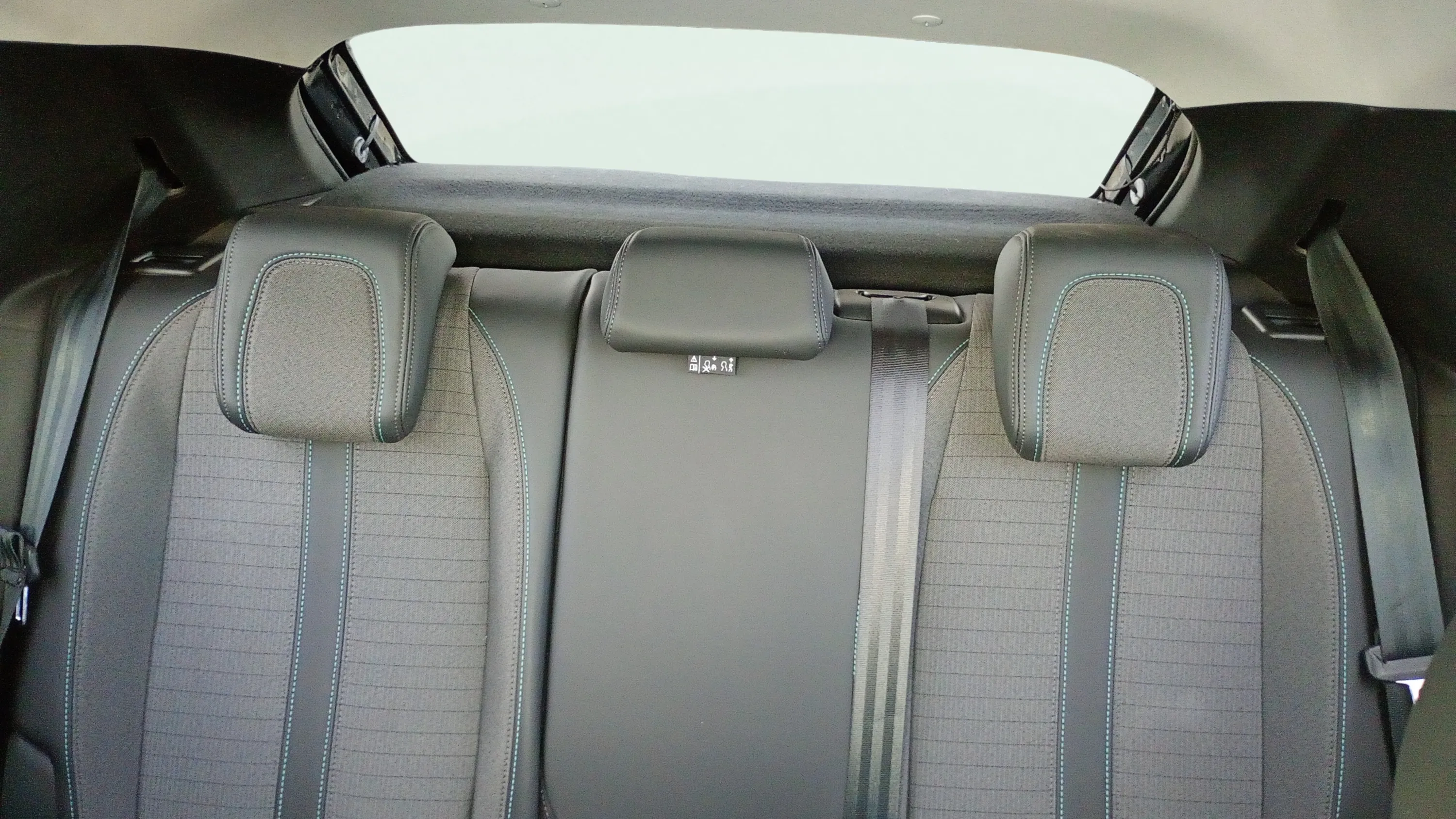 Peugeot 208 PureTech Allure Pack - foto 14