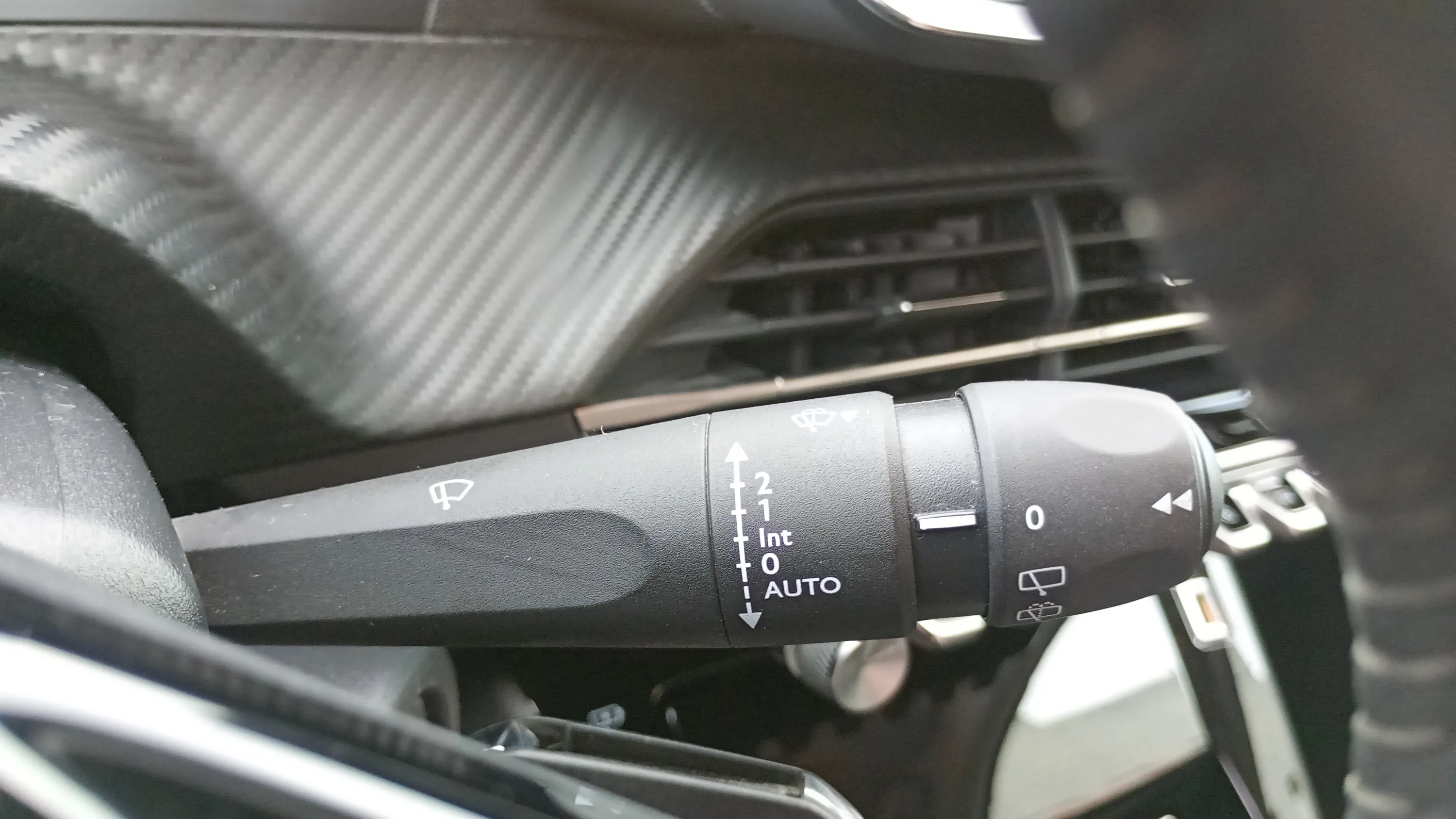 Peugeot 208 PureTech Allure Pack - foto 23