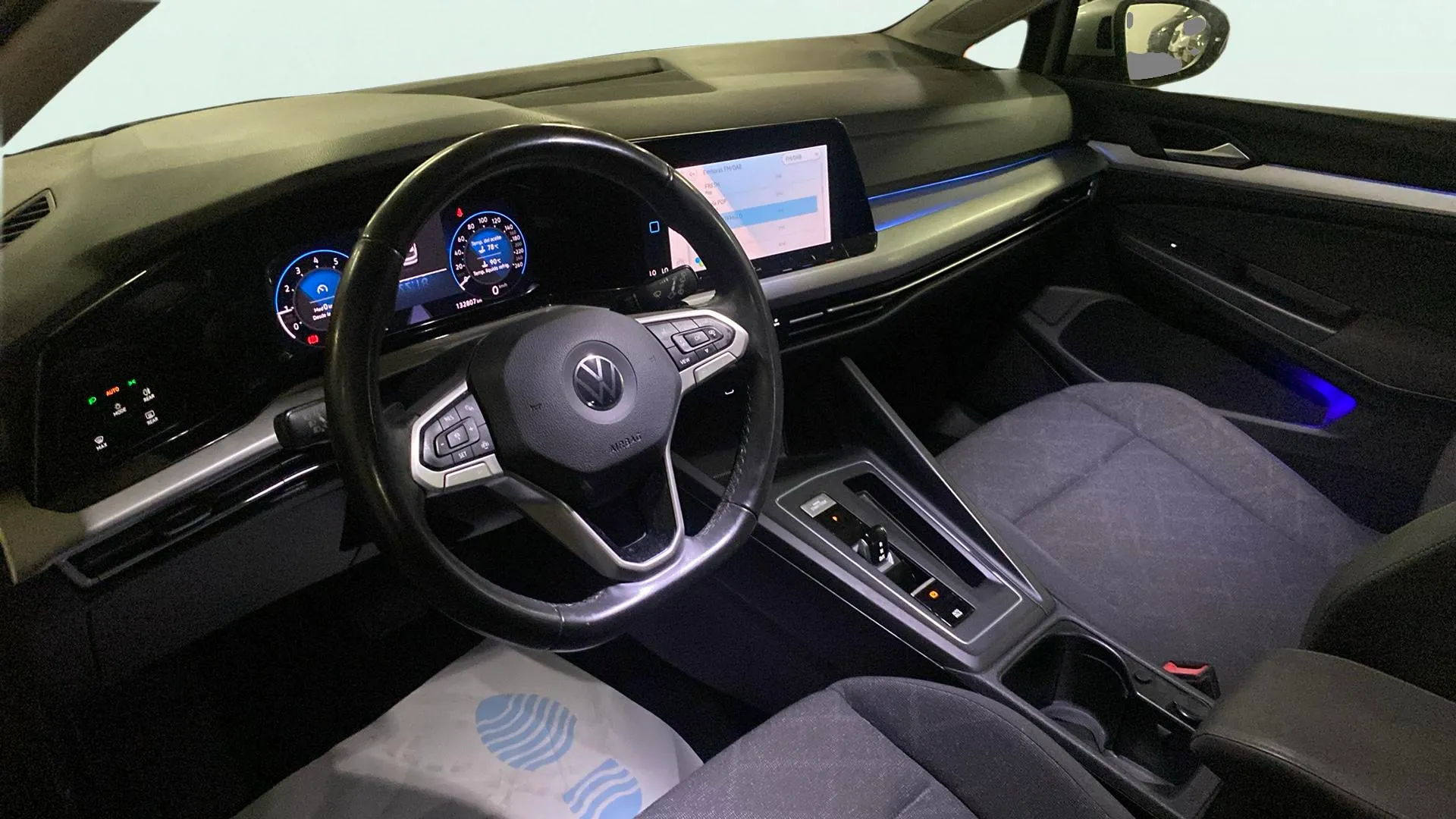 Volkswagen Golf Life 1.5 eTSI DSG Variant - foto 10