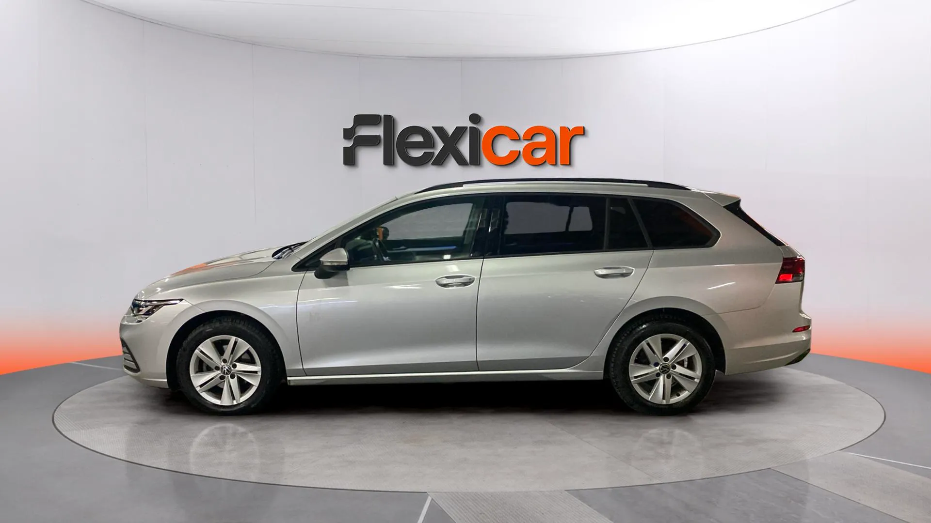 Volkswagen Golf Life 1.5 eTSI DSG Variant - foto 5