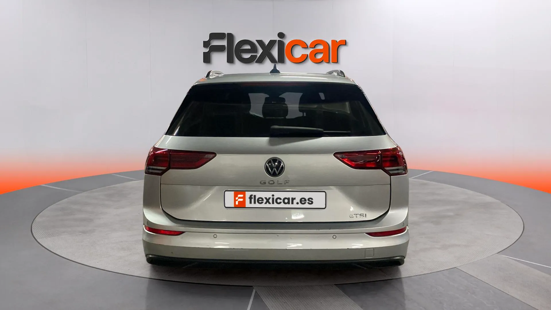 Volkswagen Golf Life 1.5 eTSI DSG Variant - foto 8
