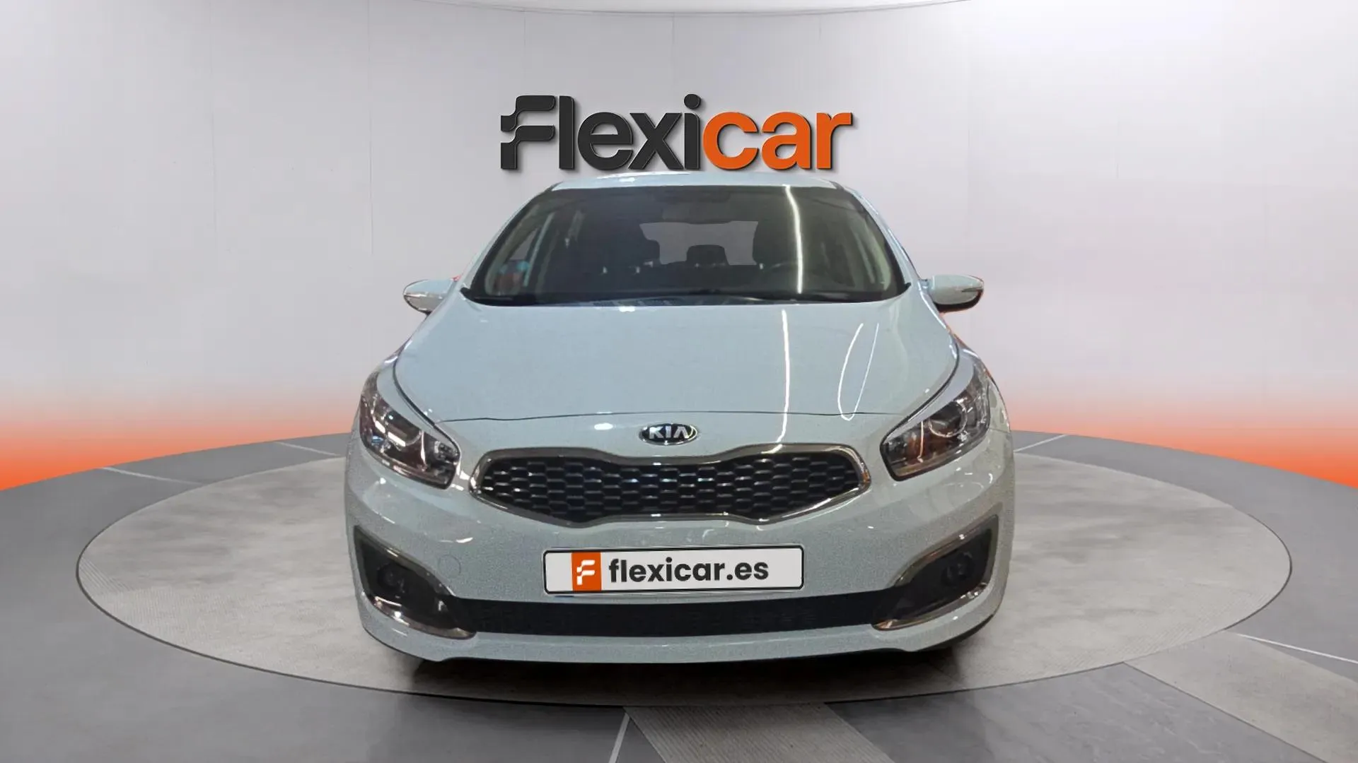 Kia Ceed 1.0 T-GDi Concept Plus Eco-Dynam - foto 2