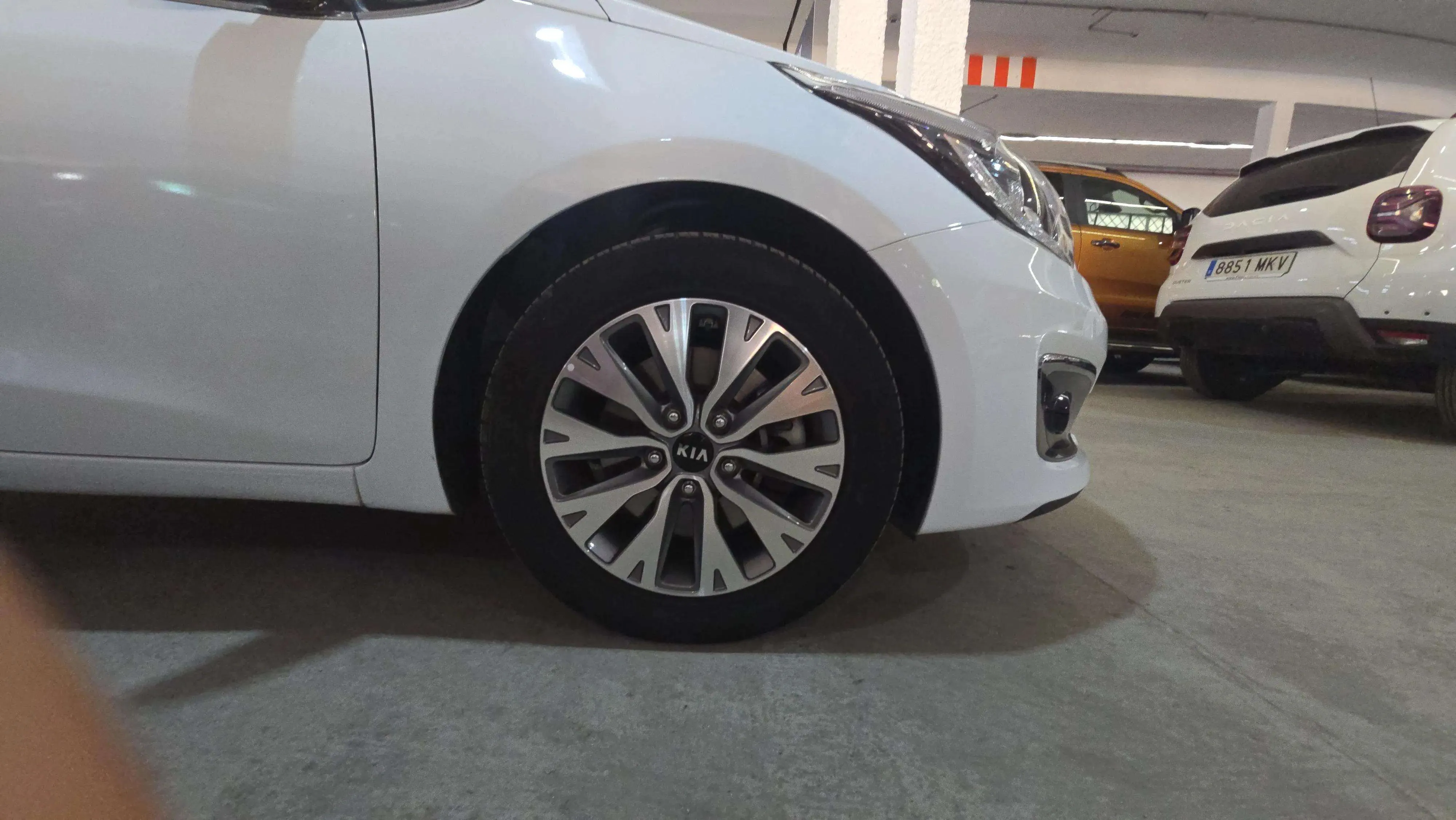 Kia Ceed 1.0 T-GDi Concept Plus Eco-Dynam - foto 13