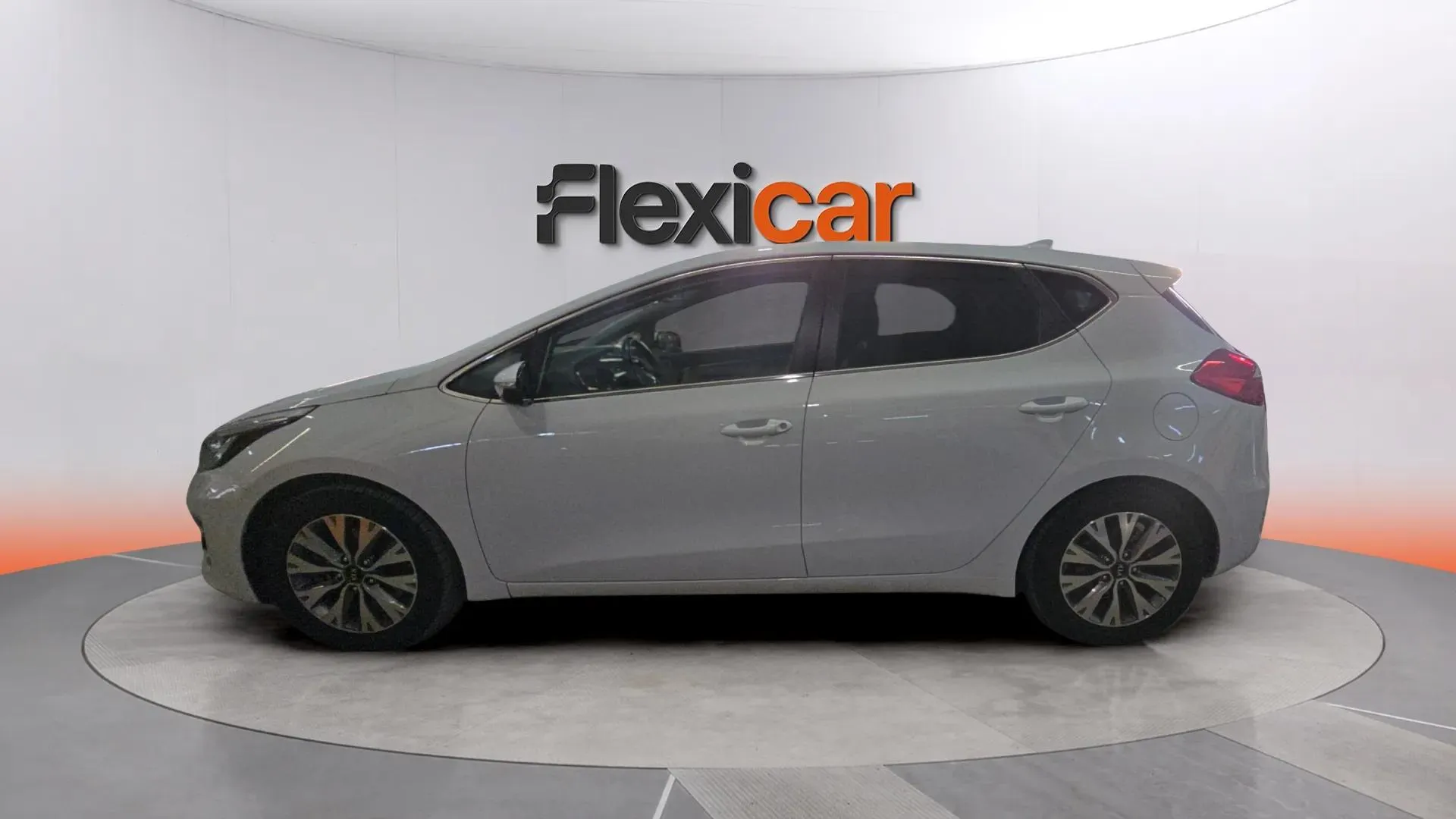 Kia Ceed 1.0 T-GDi Concept Plus Eco-Dynam - foto 5