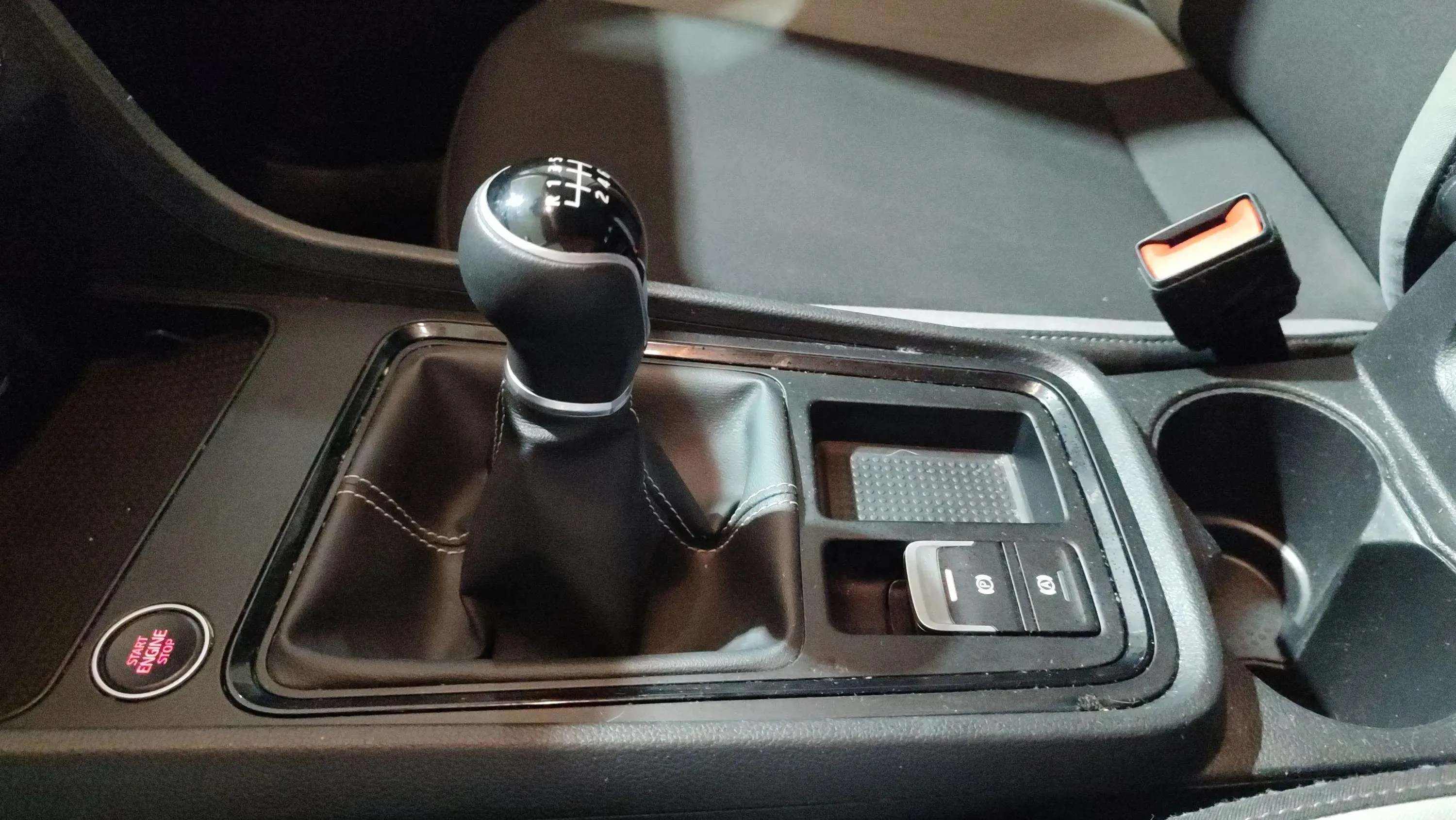 SEAT Ateca 1.0 TSI Reference XM - foto 17