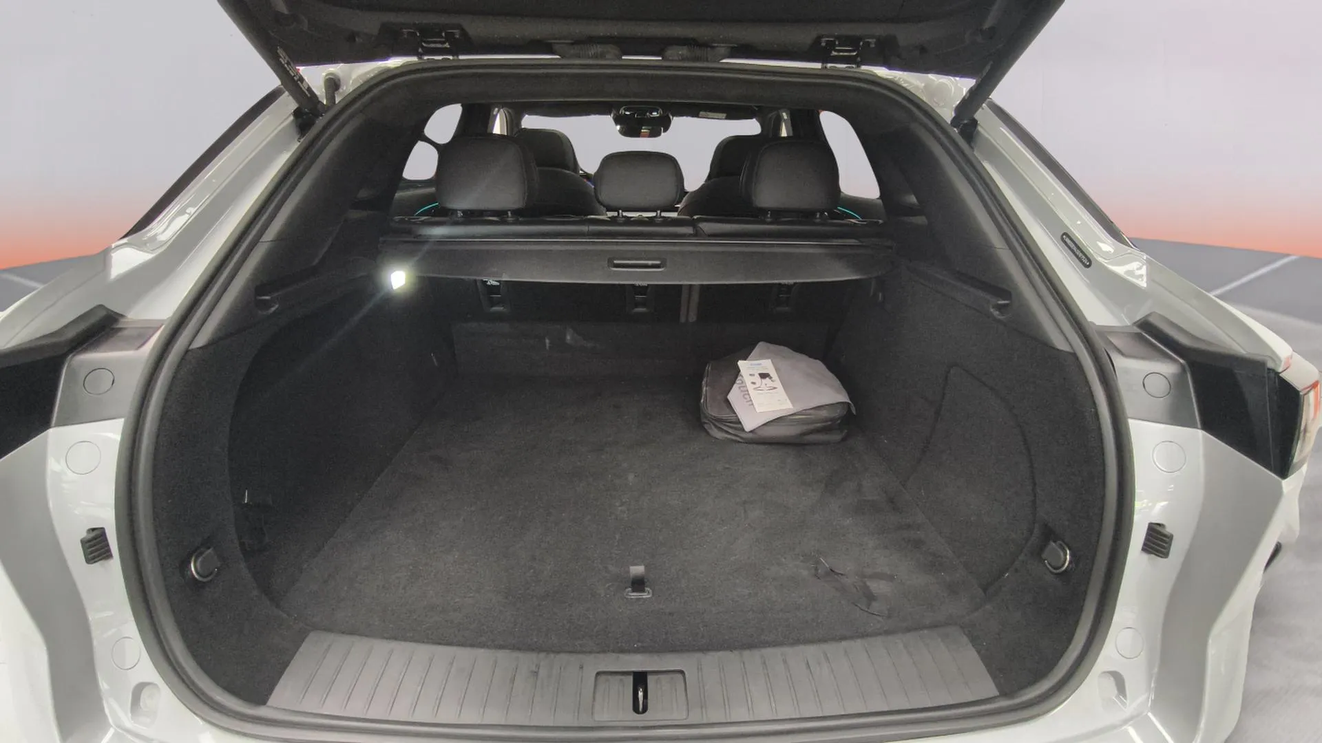 Omoda 9 SHS Premium 1.5 T-GDi AWD - foto 26