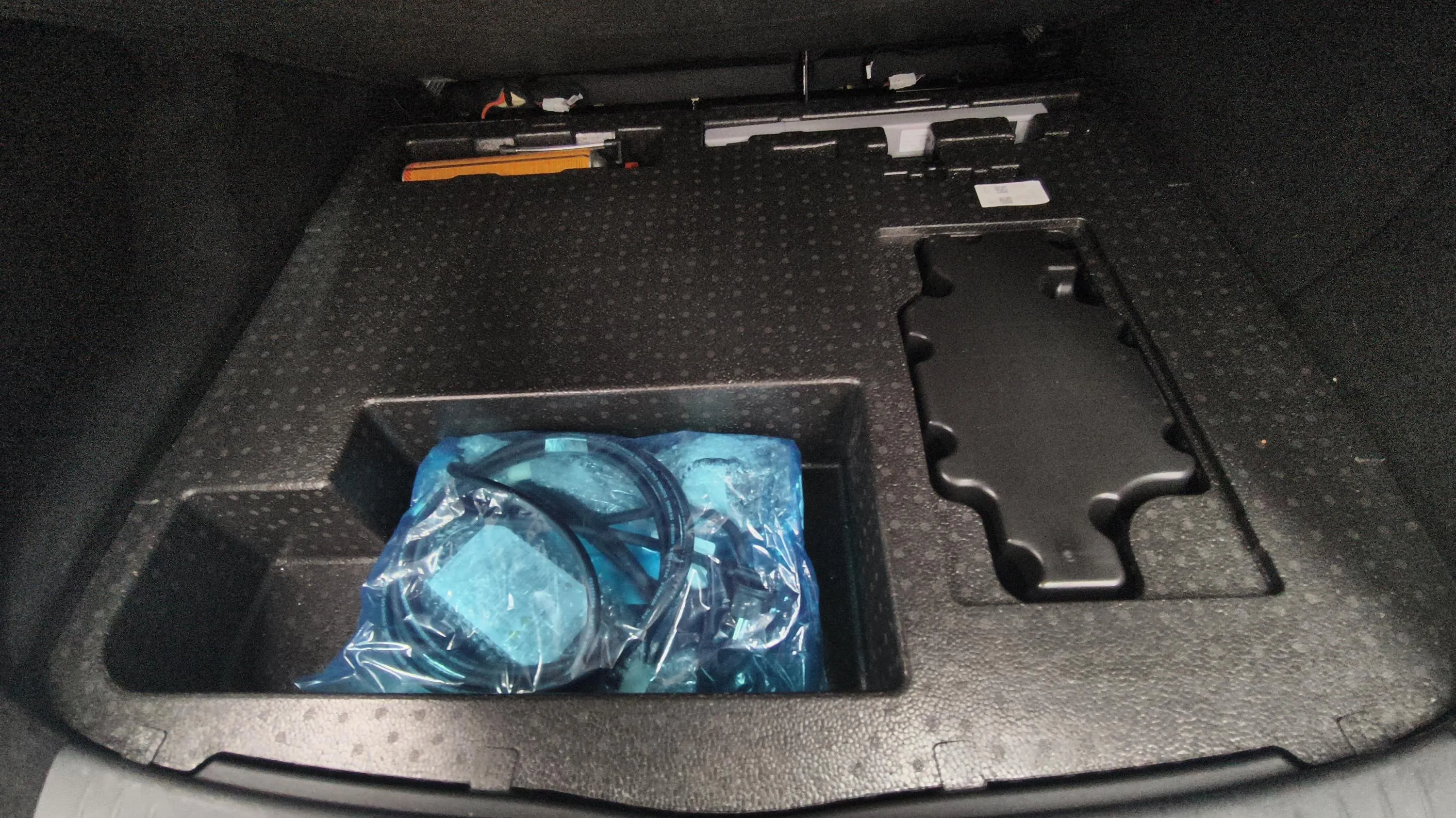 Omoda 9 SHS Premium 1.5 T-GDi AWD - foto 16