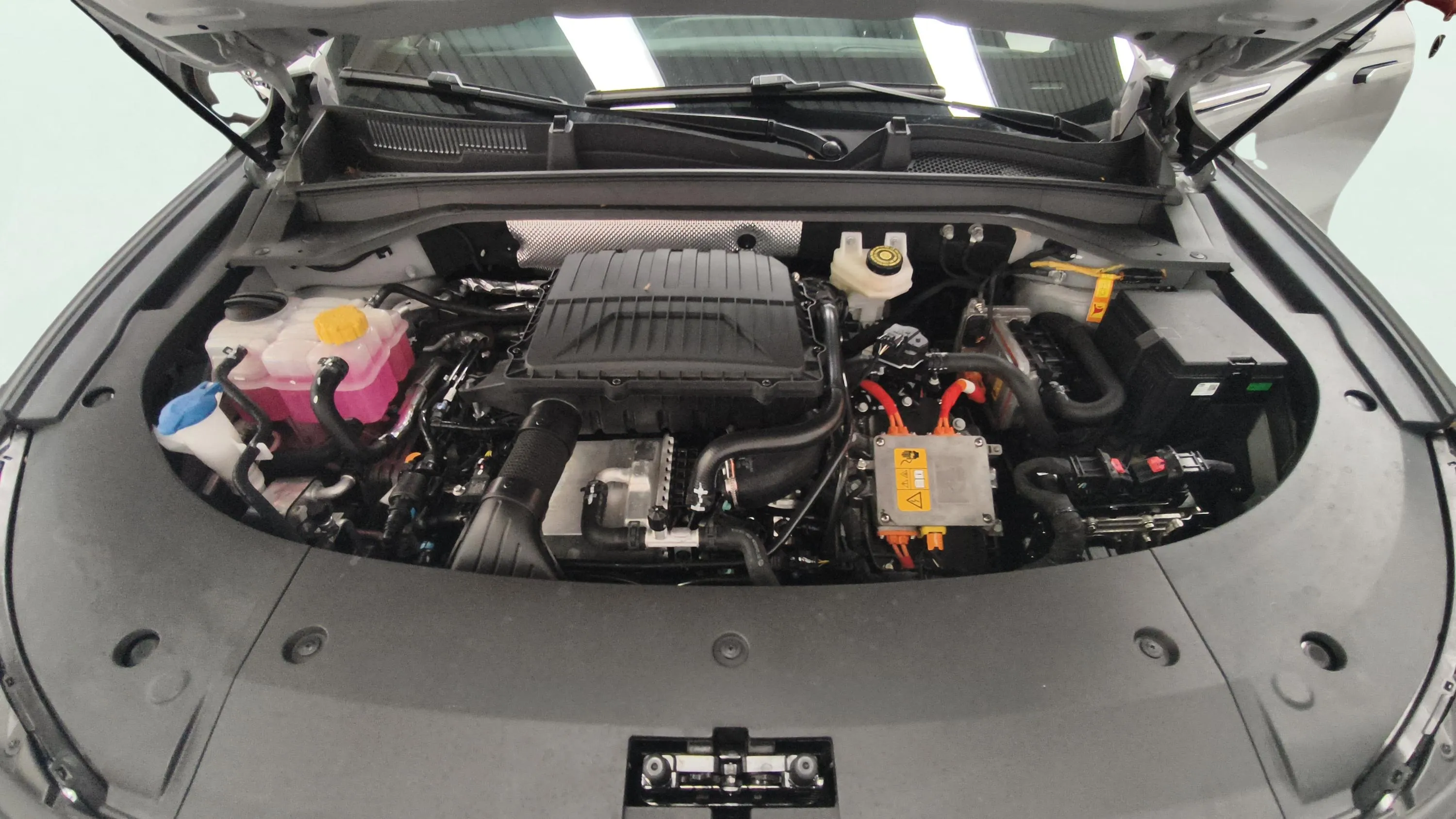 Omoda 9 SHS Premium 1.5 T-GDi AWD - foto 15