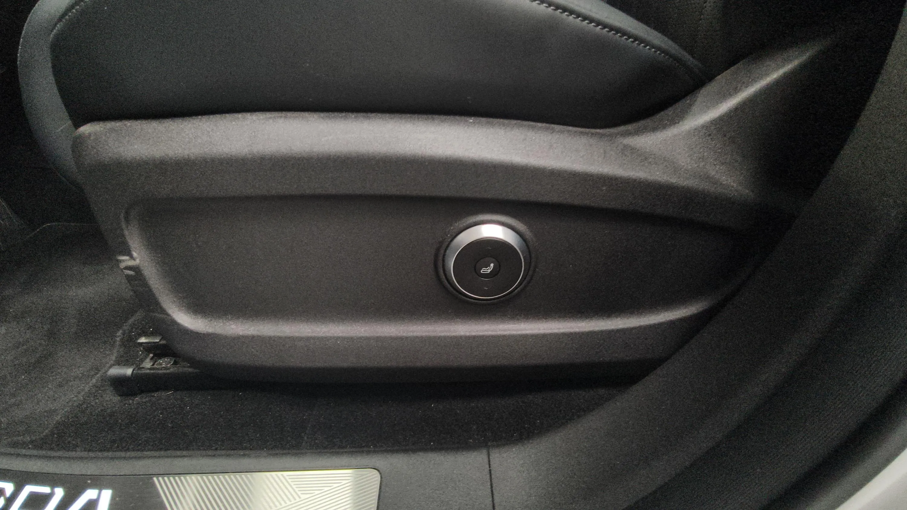 Omoda 9 SHS Premium 1.5 T-GDi AWD - foto 22