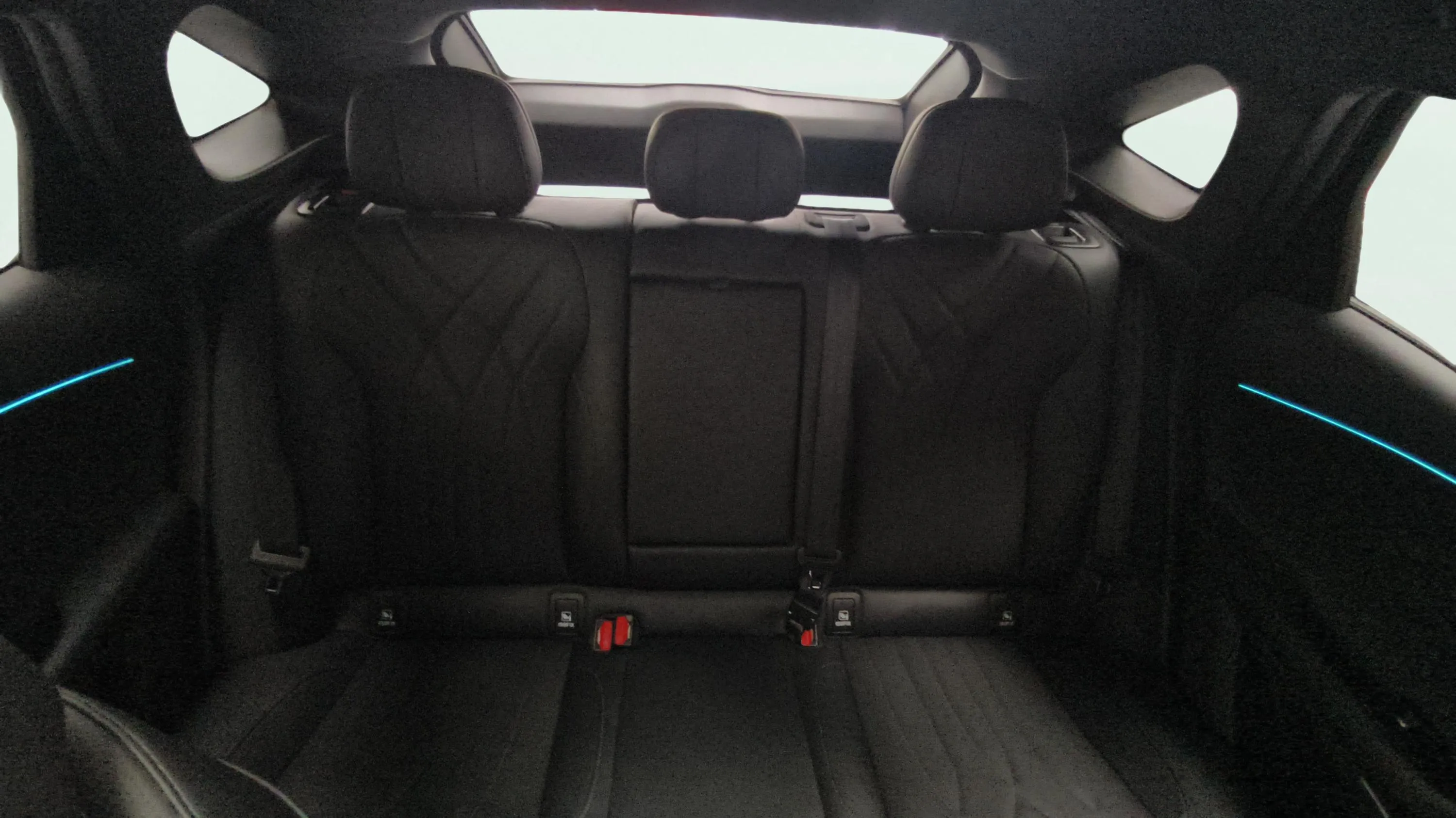 Omoda 9 SHS Premium 1.5 T-GDi AWD - foto 14