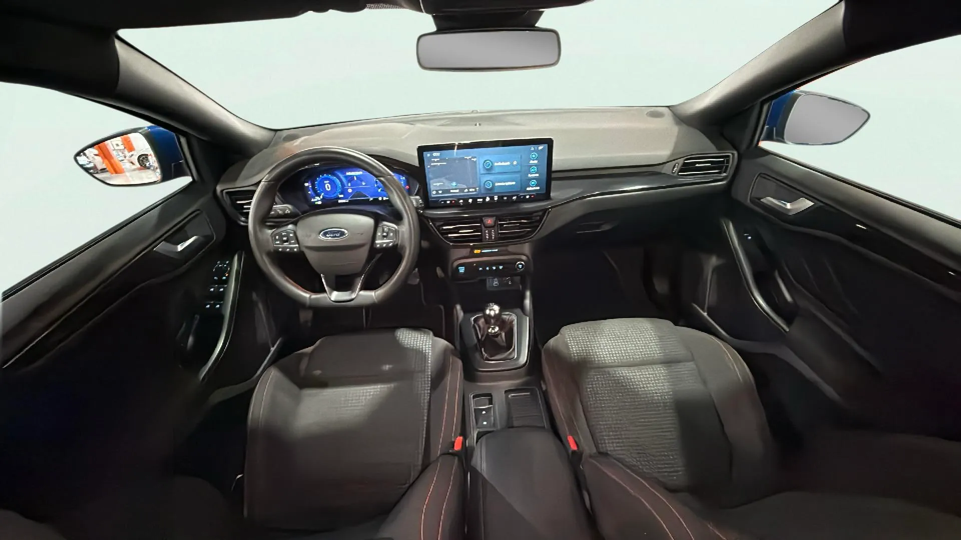 Ford Focus 1.0 EcoBoost MHEV Active - foto 13